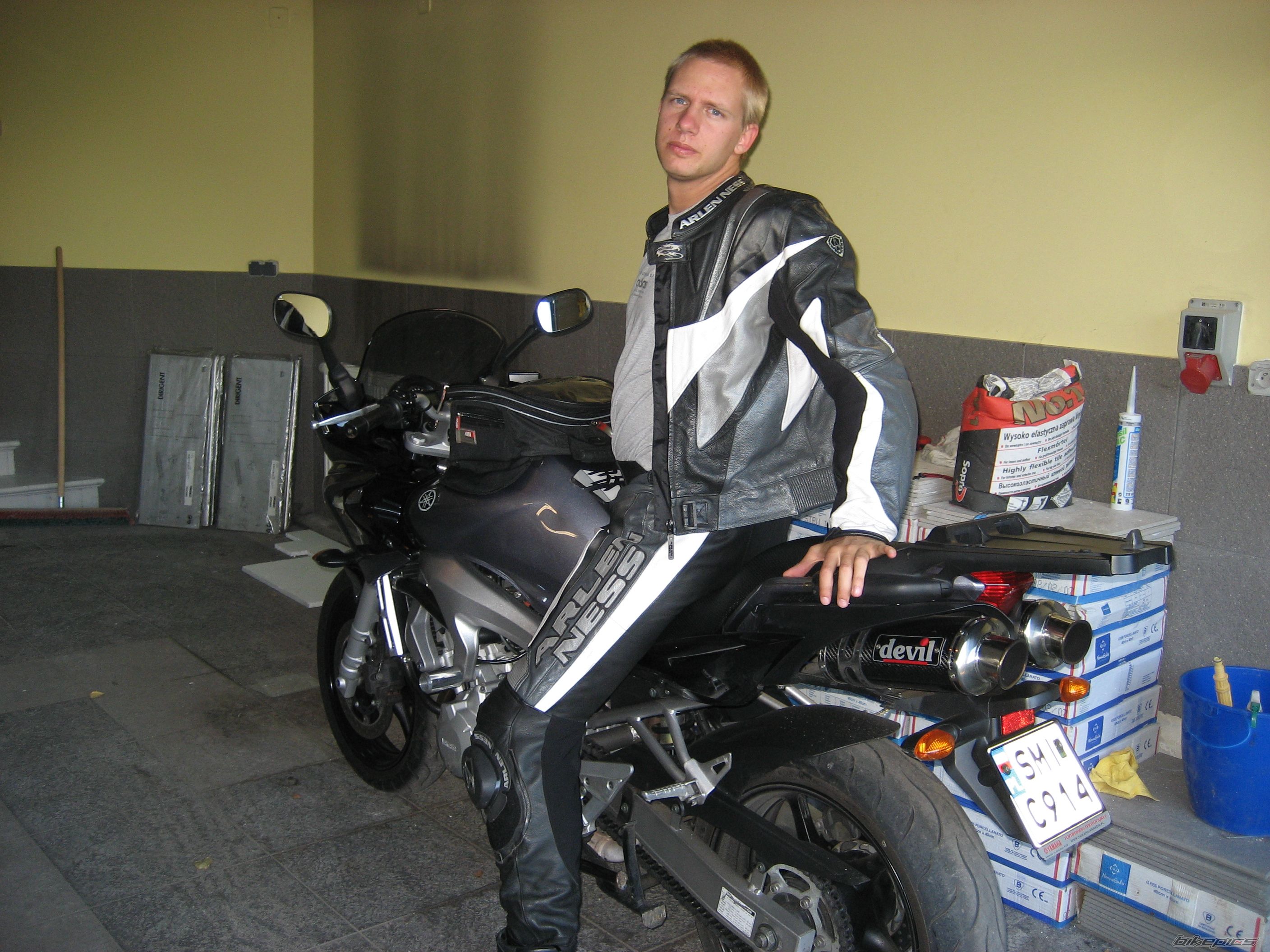 Photo 1051102