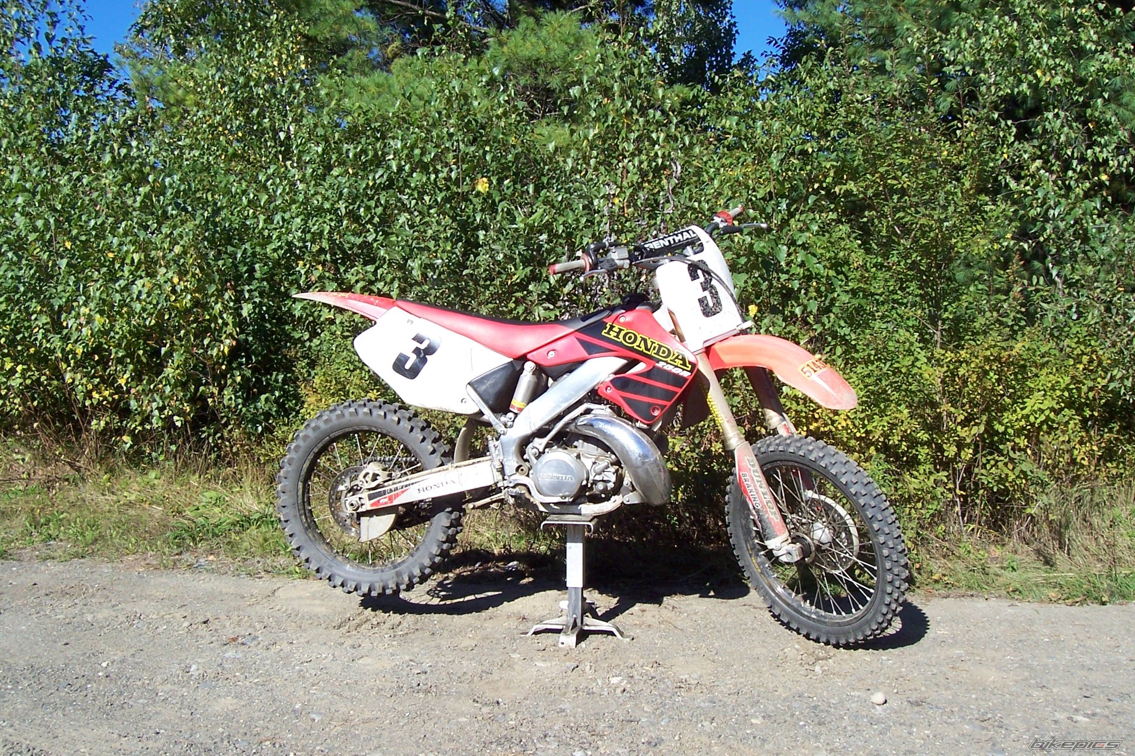Photo 1051162