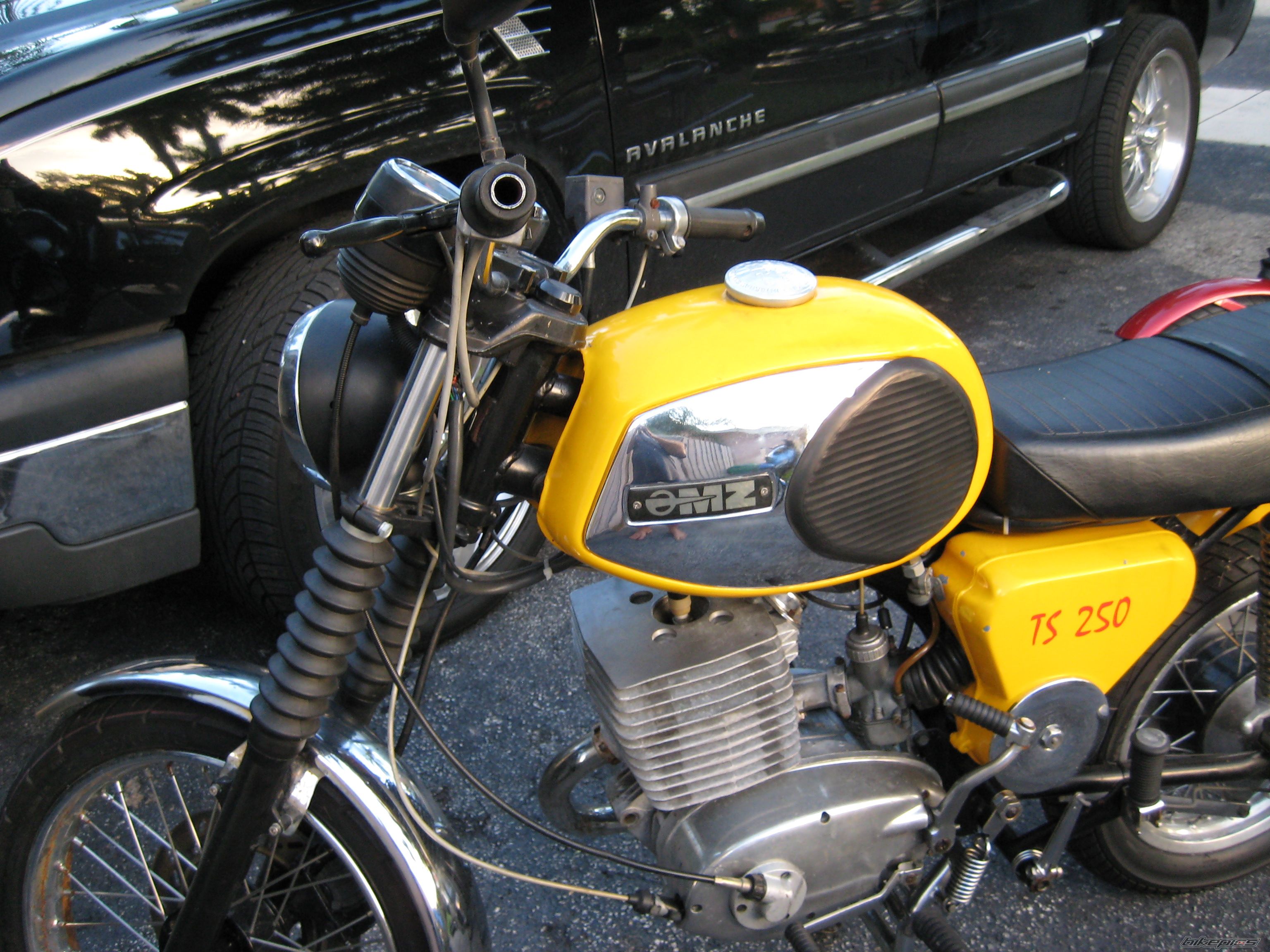 Bike Photo 1051211