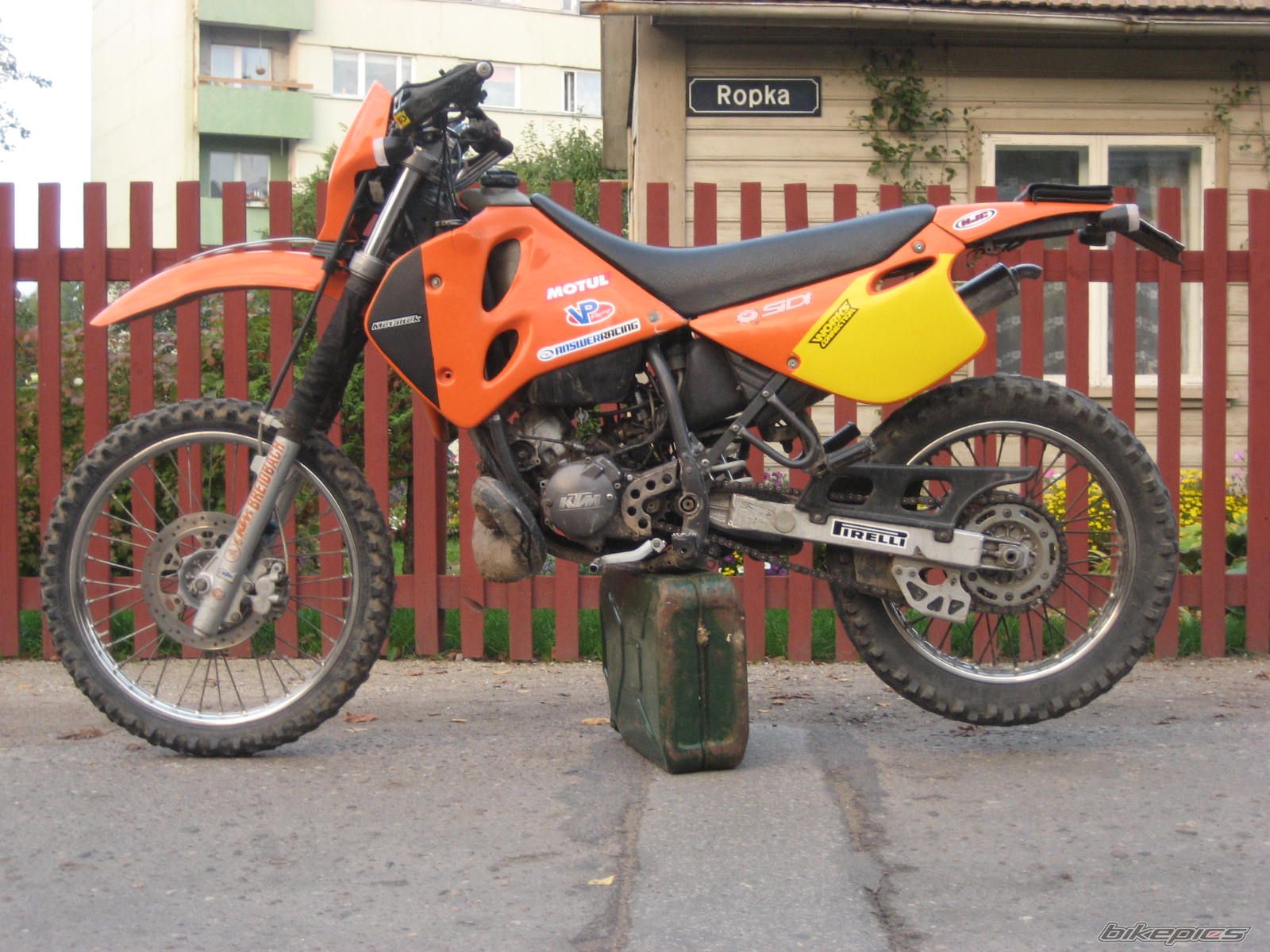 Photo 1051794