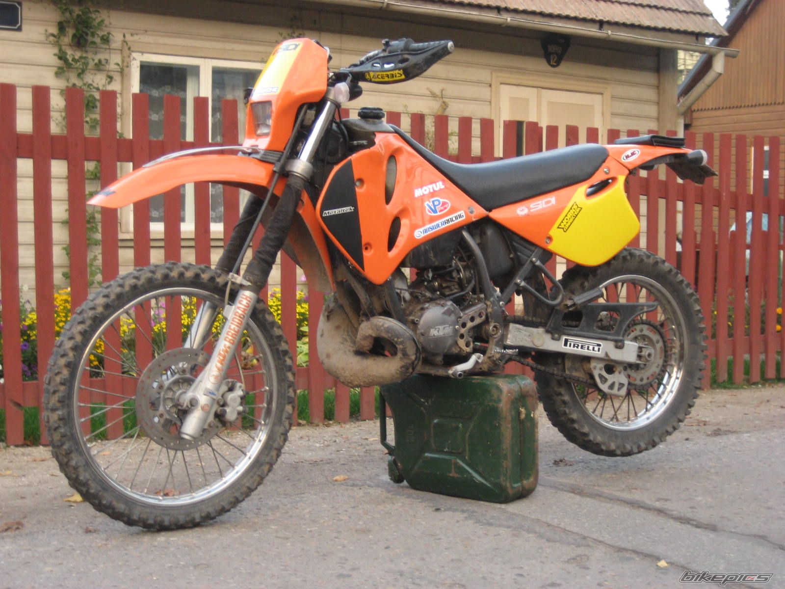 Bike Photo 1051795