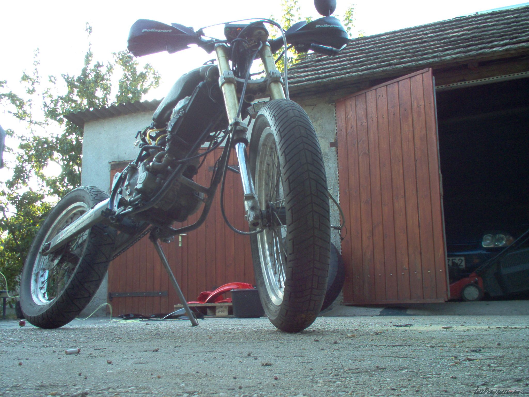 Bike Photo 1052011