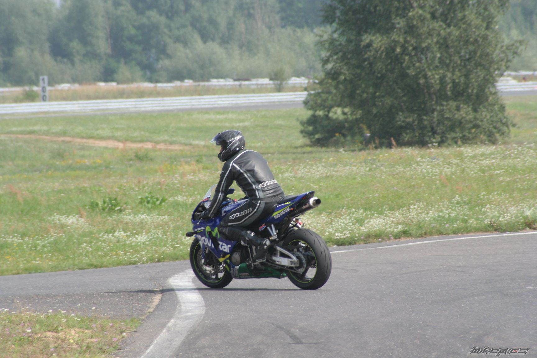 Bike Photo 1052044