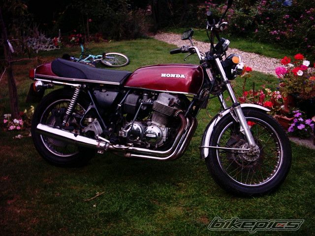 Photo 1052046