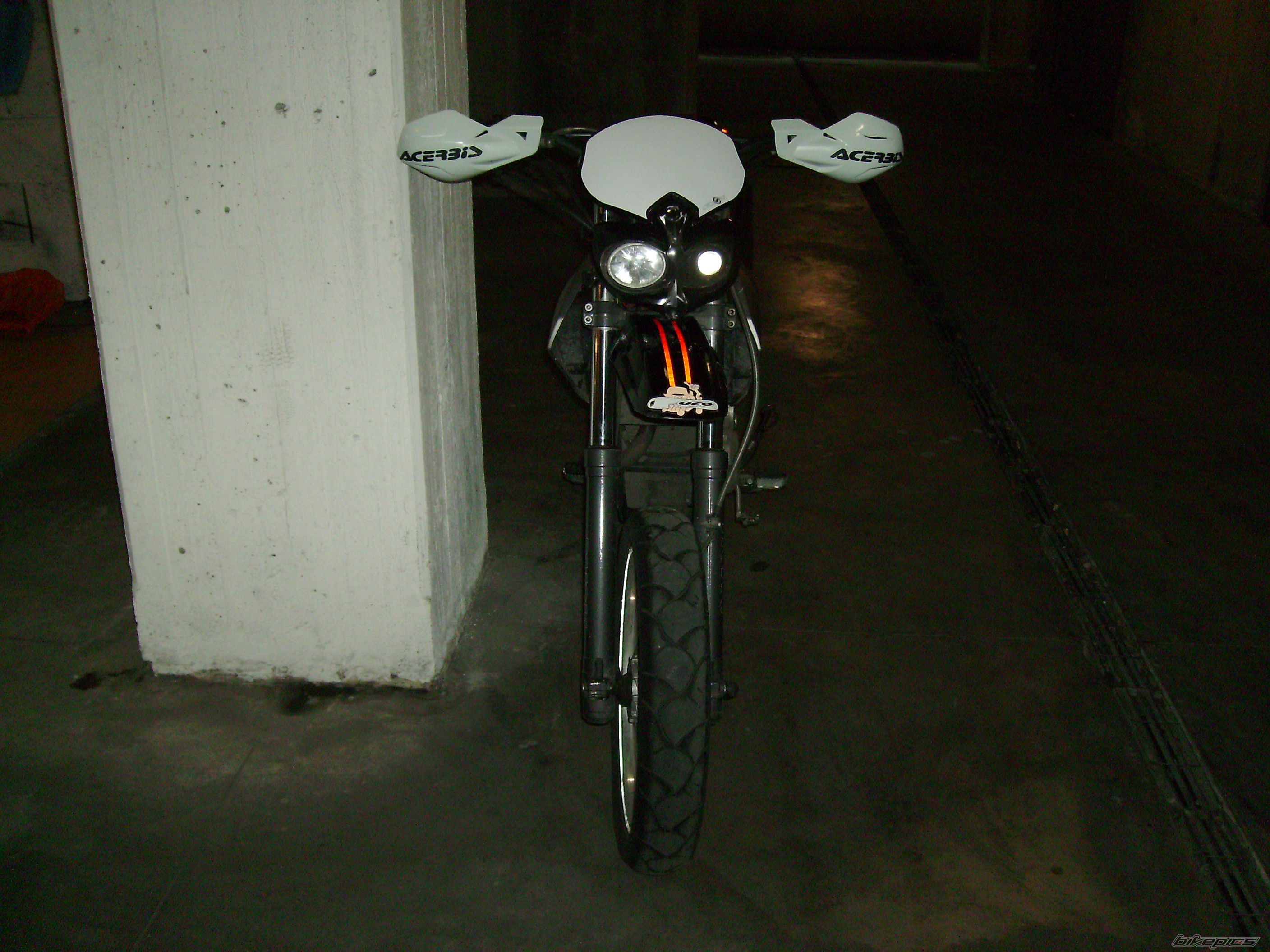 Photo 1052101