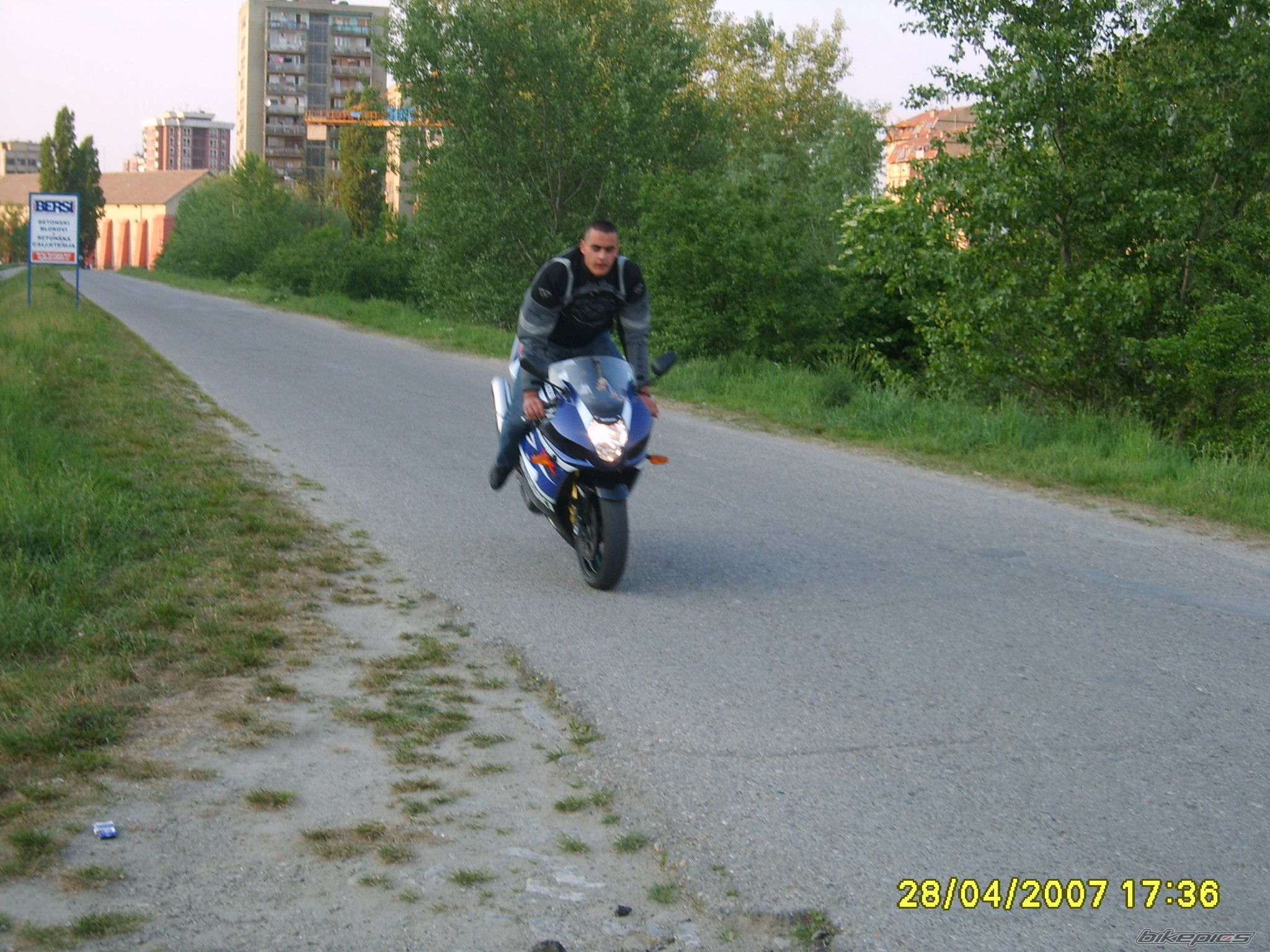 Photo 1052875