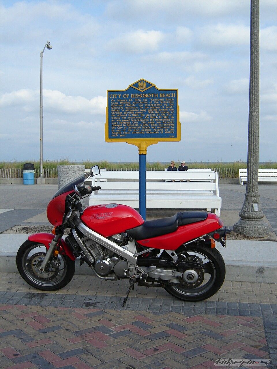 Photo 1053108