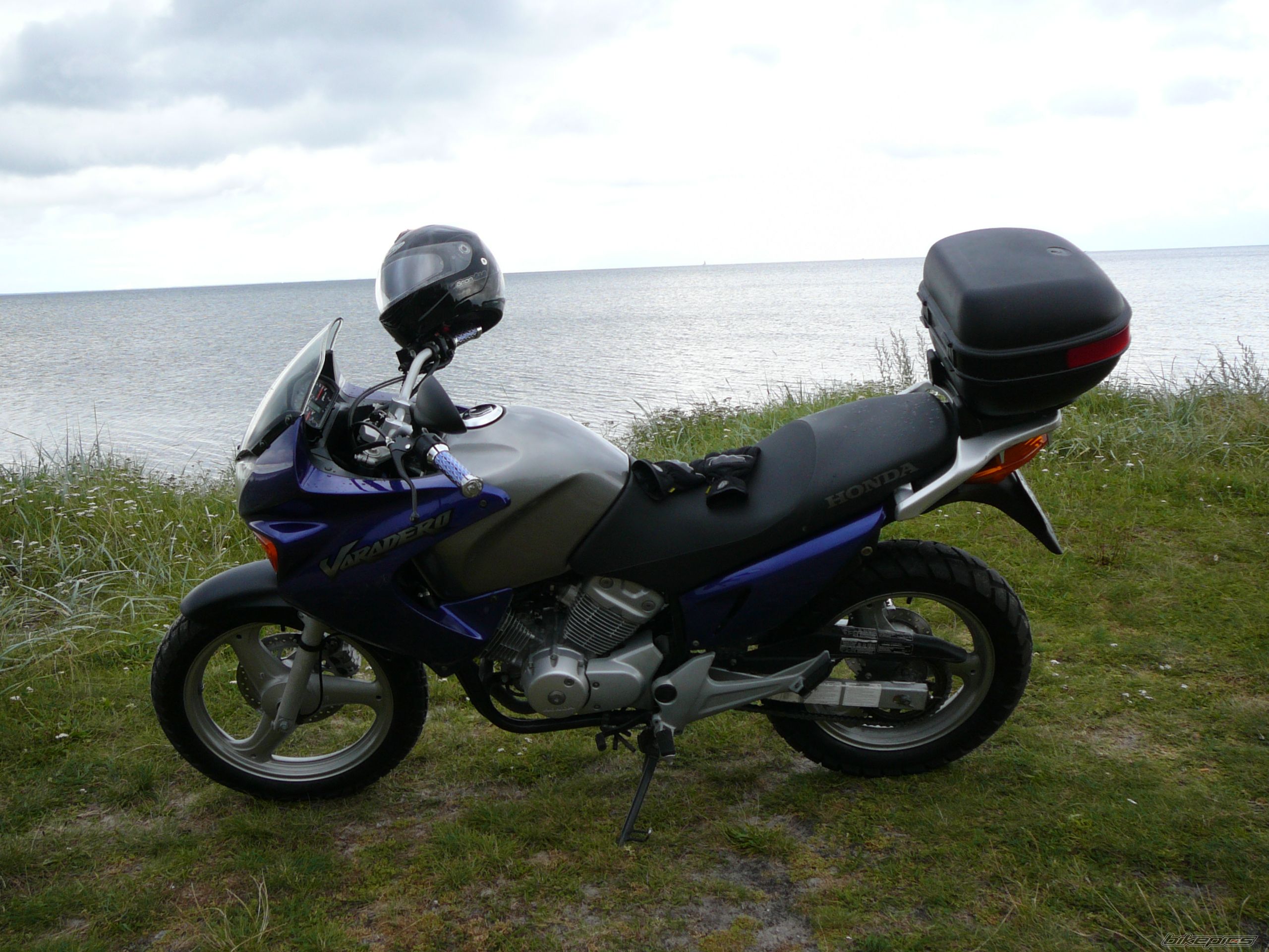 Photo 1053395