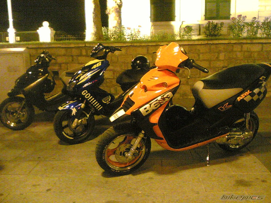 Photo 1053416