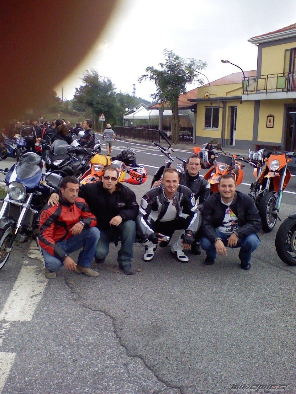 Photo 1053681