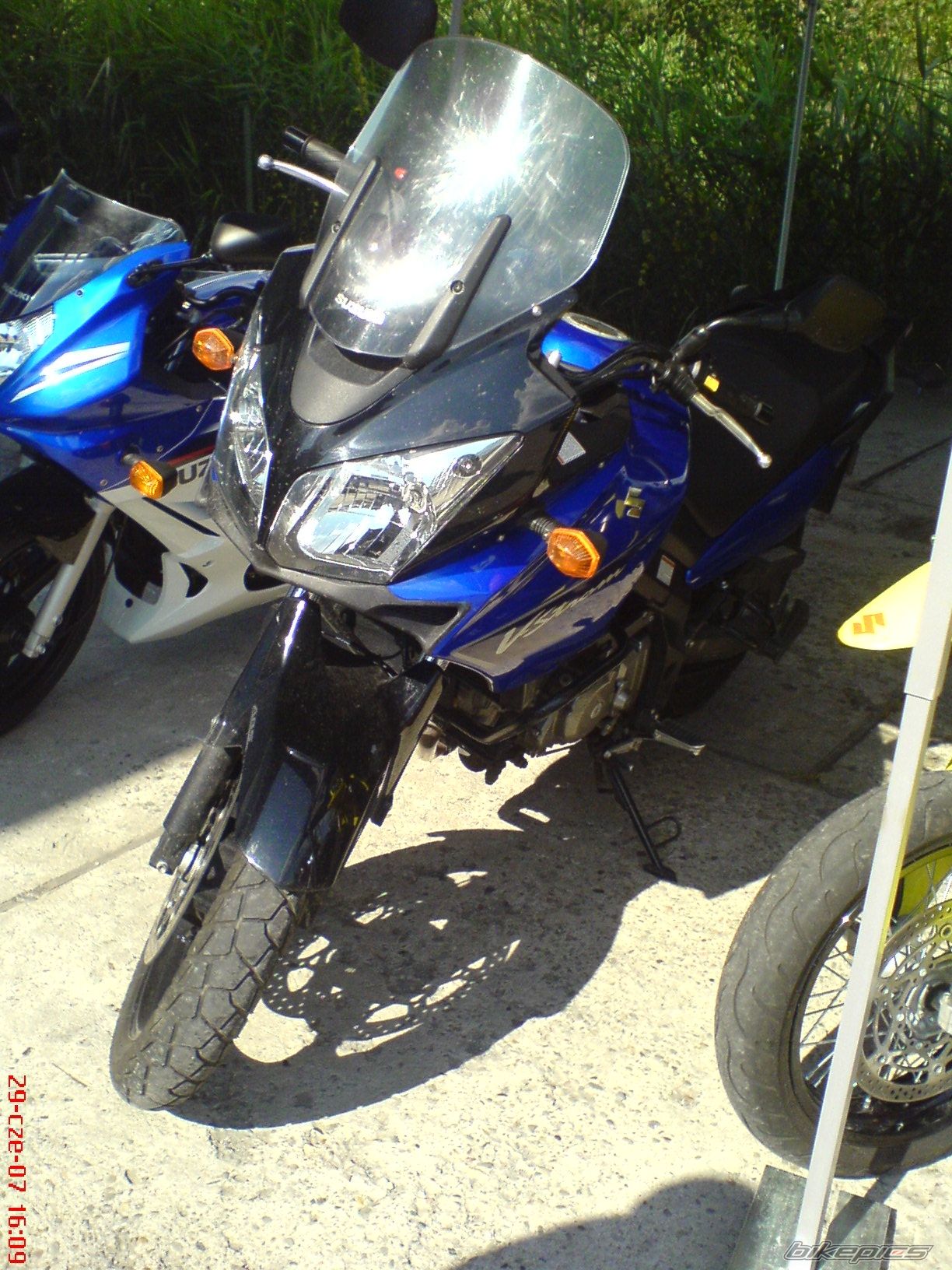 Photo 1053700