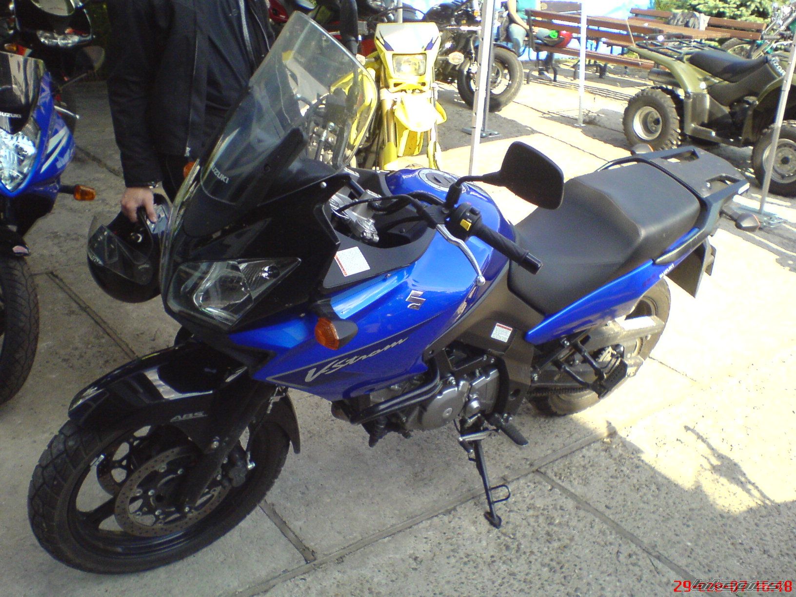 Photo 1053702