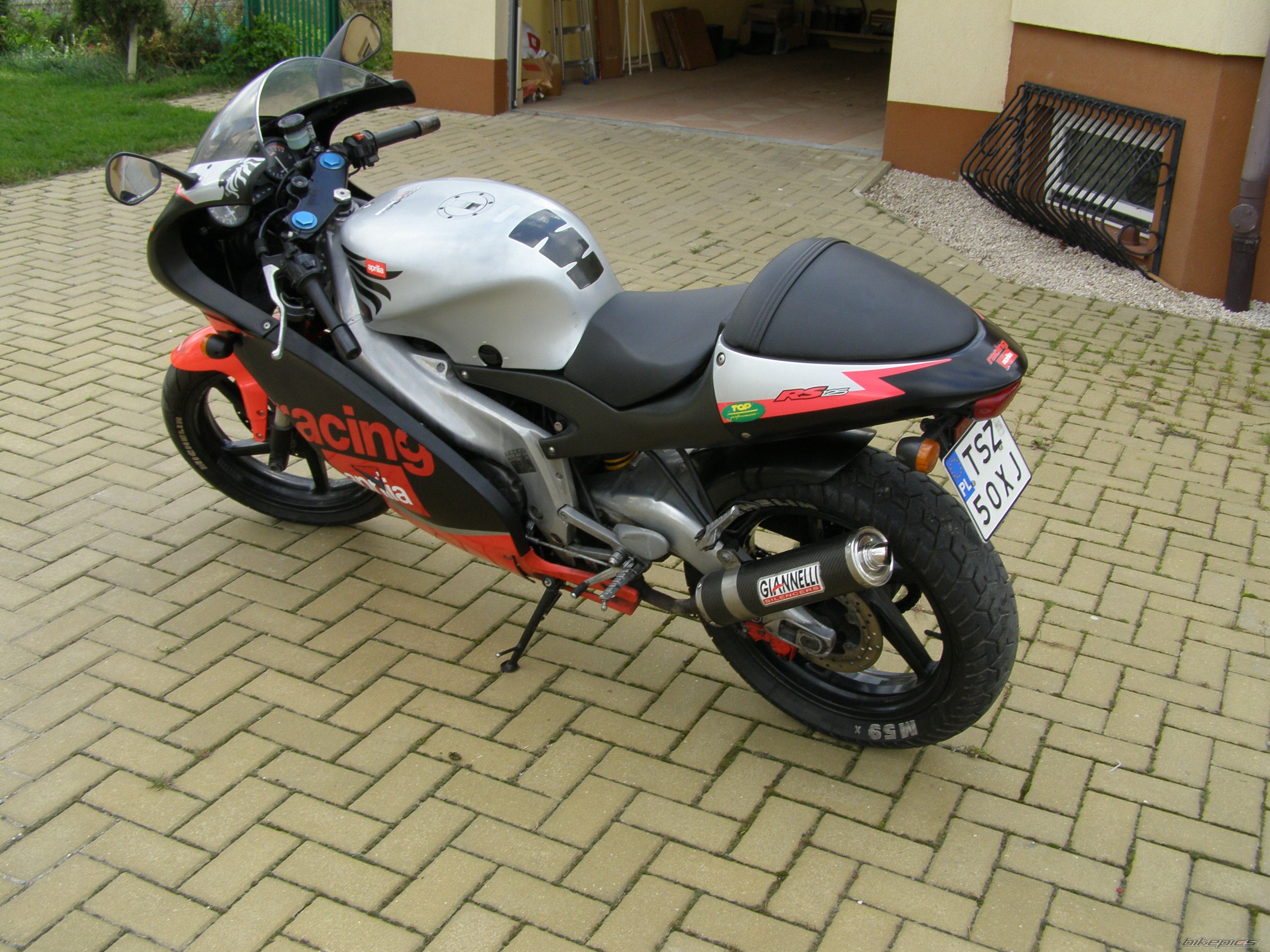 Photo 1054349
