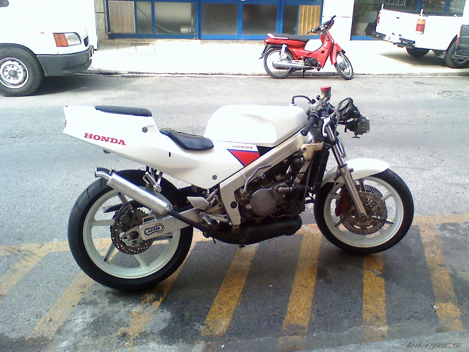 Photo 1054376