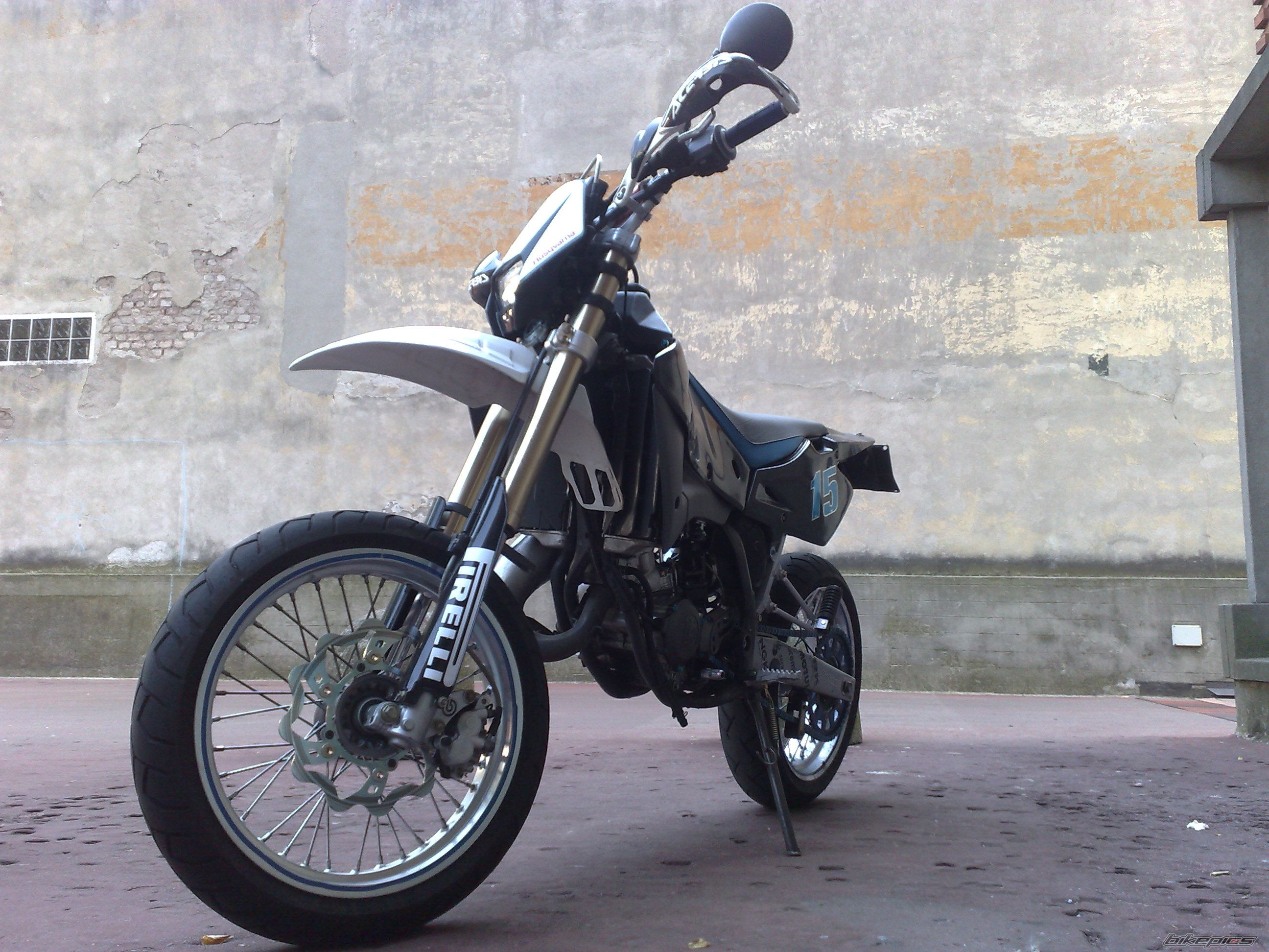 Bike Photo 1054381