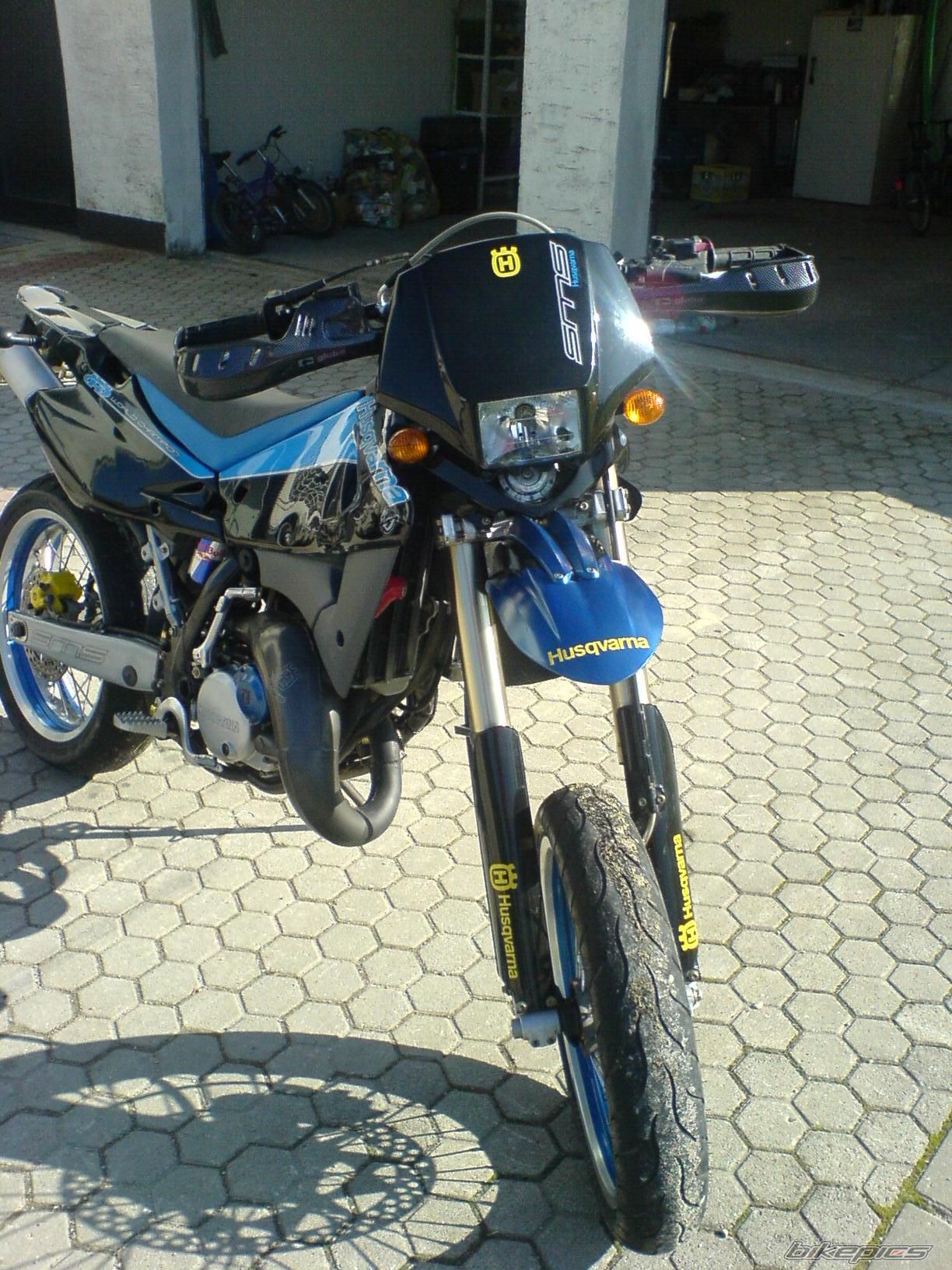 Photo 1055008