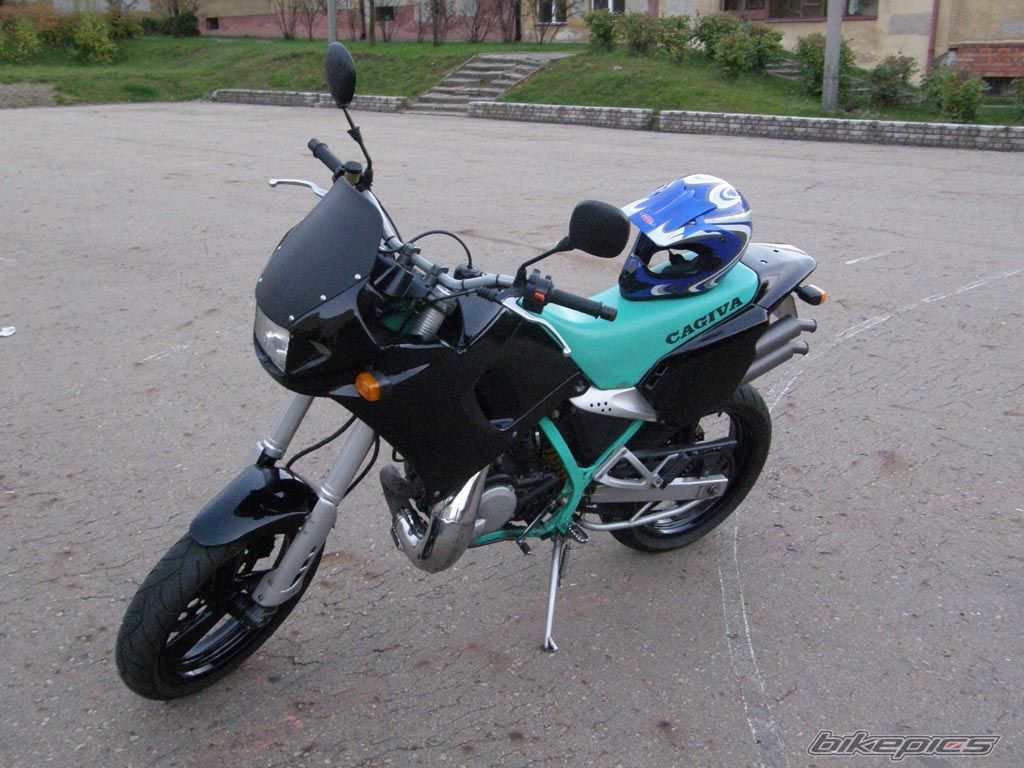 Bike Photo 1055296