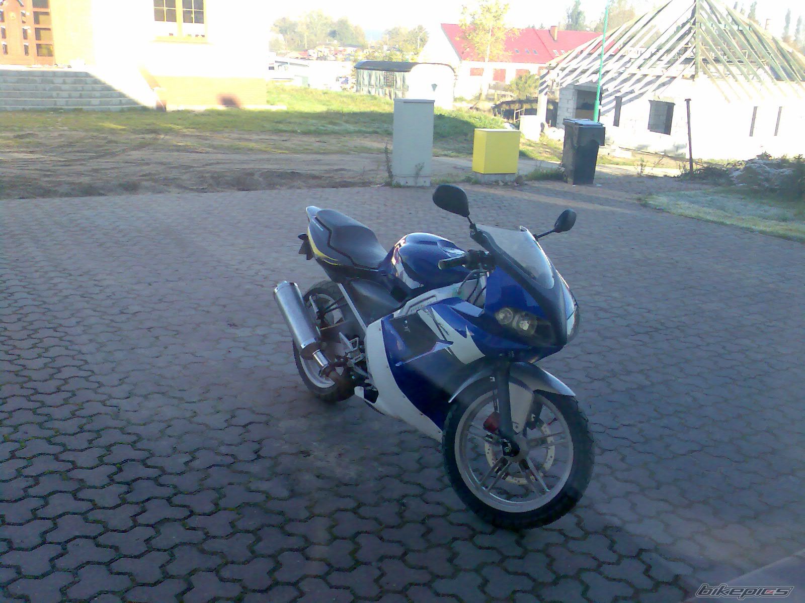 Photo 1055948