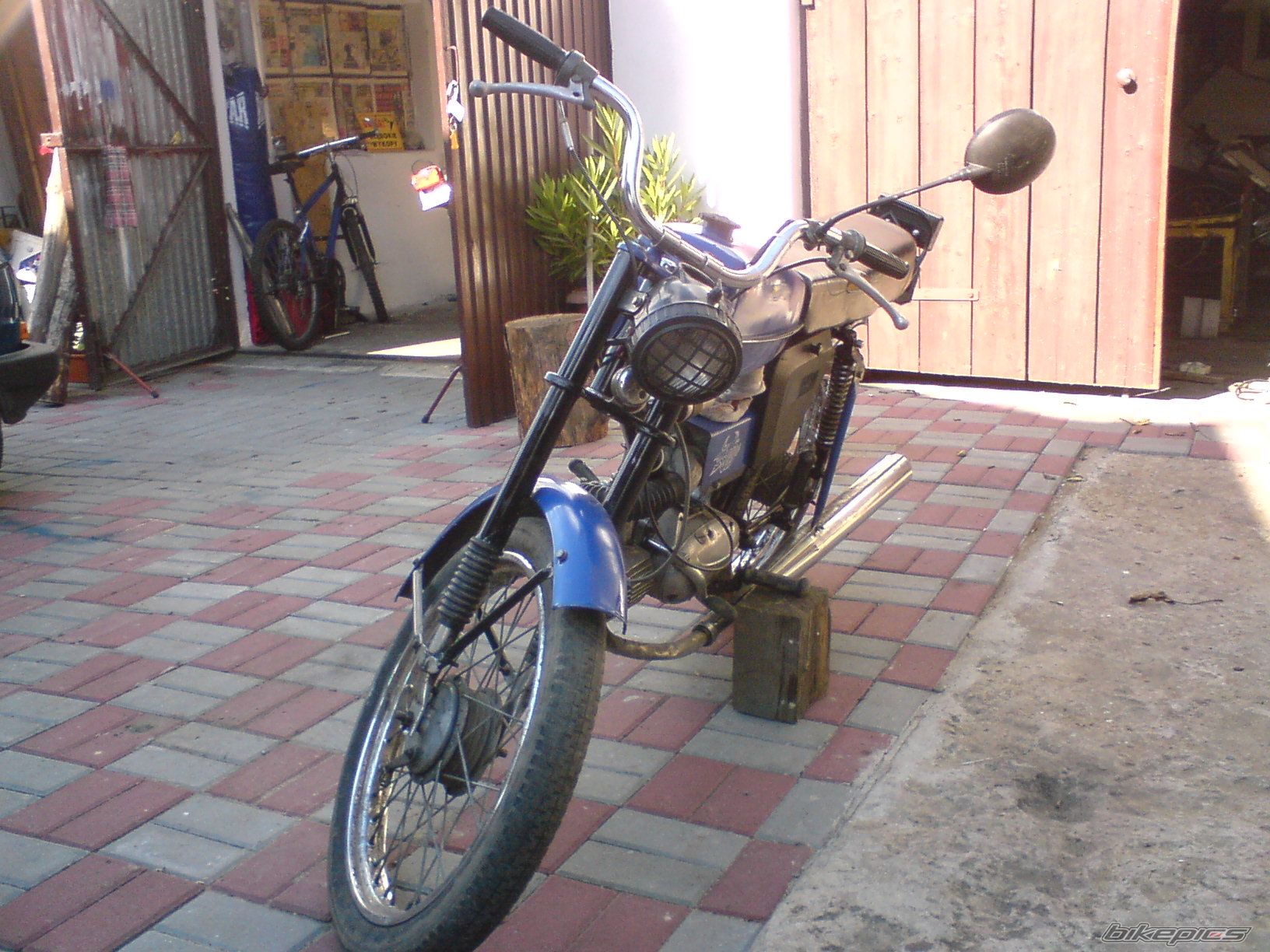 Bike Photo 1056047