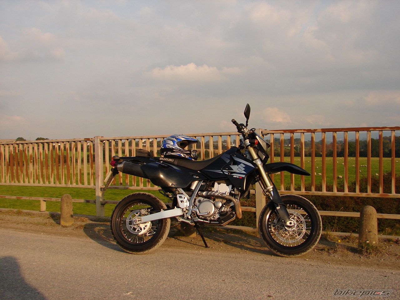 Photo 1056112