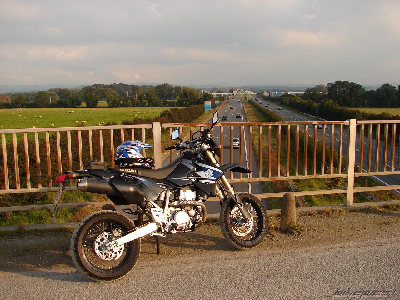 Photo 1056117