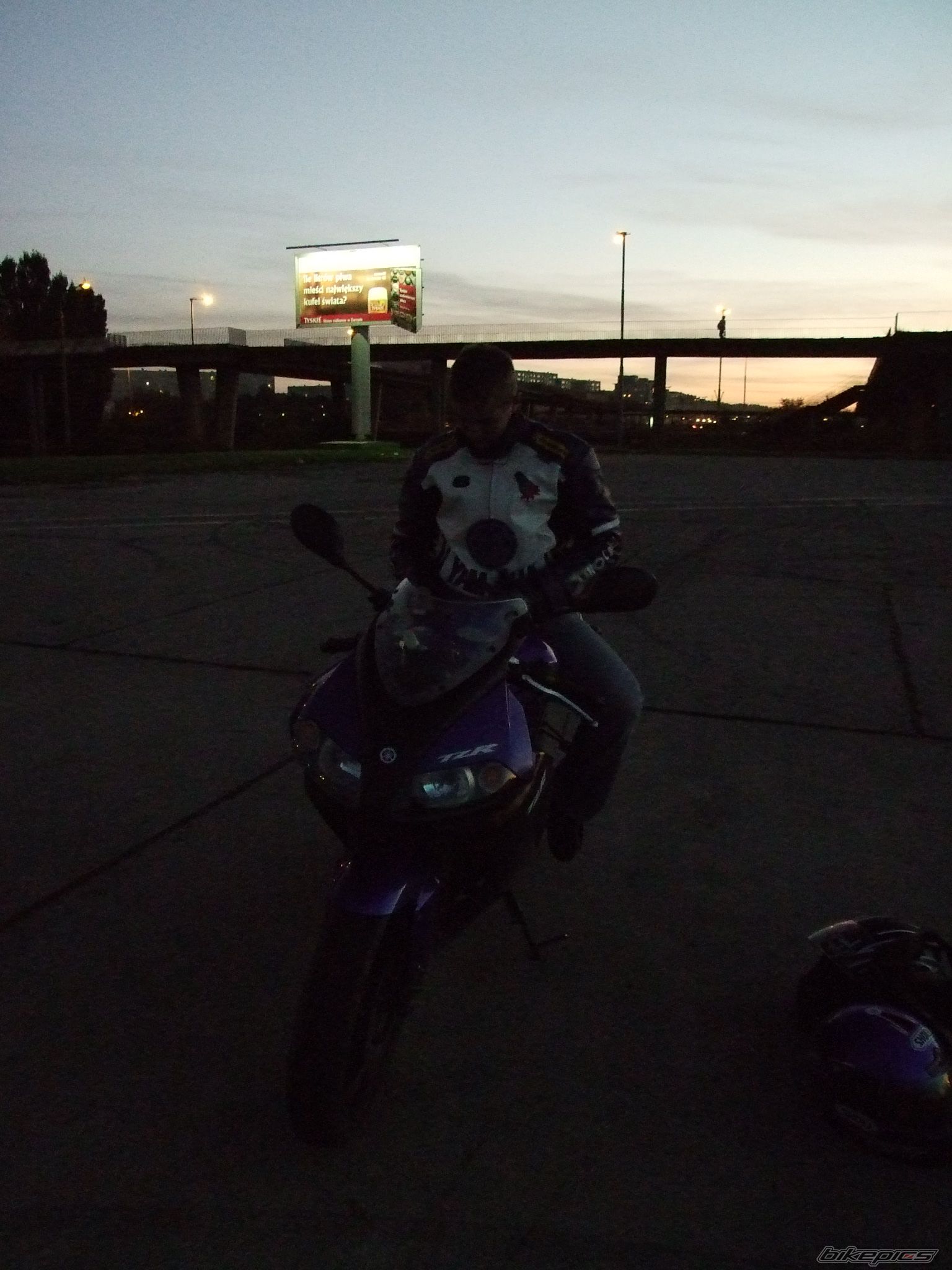 Photo 1056907