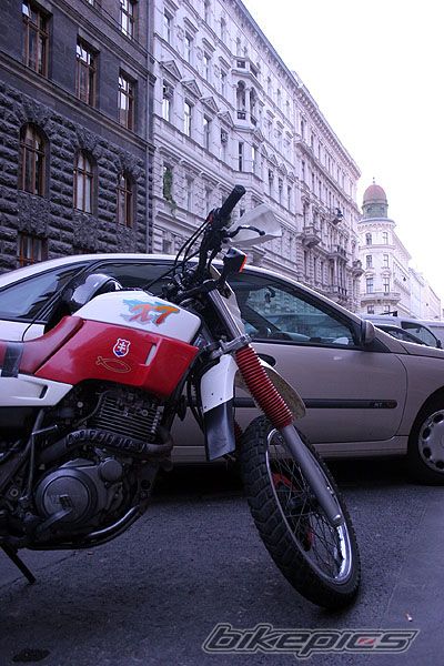 Photo 1056912