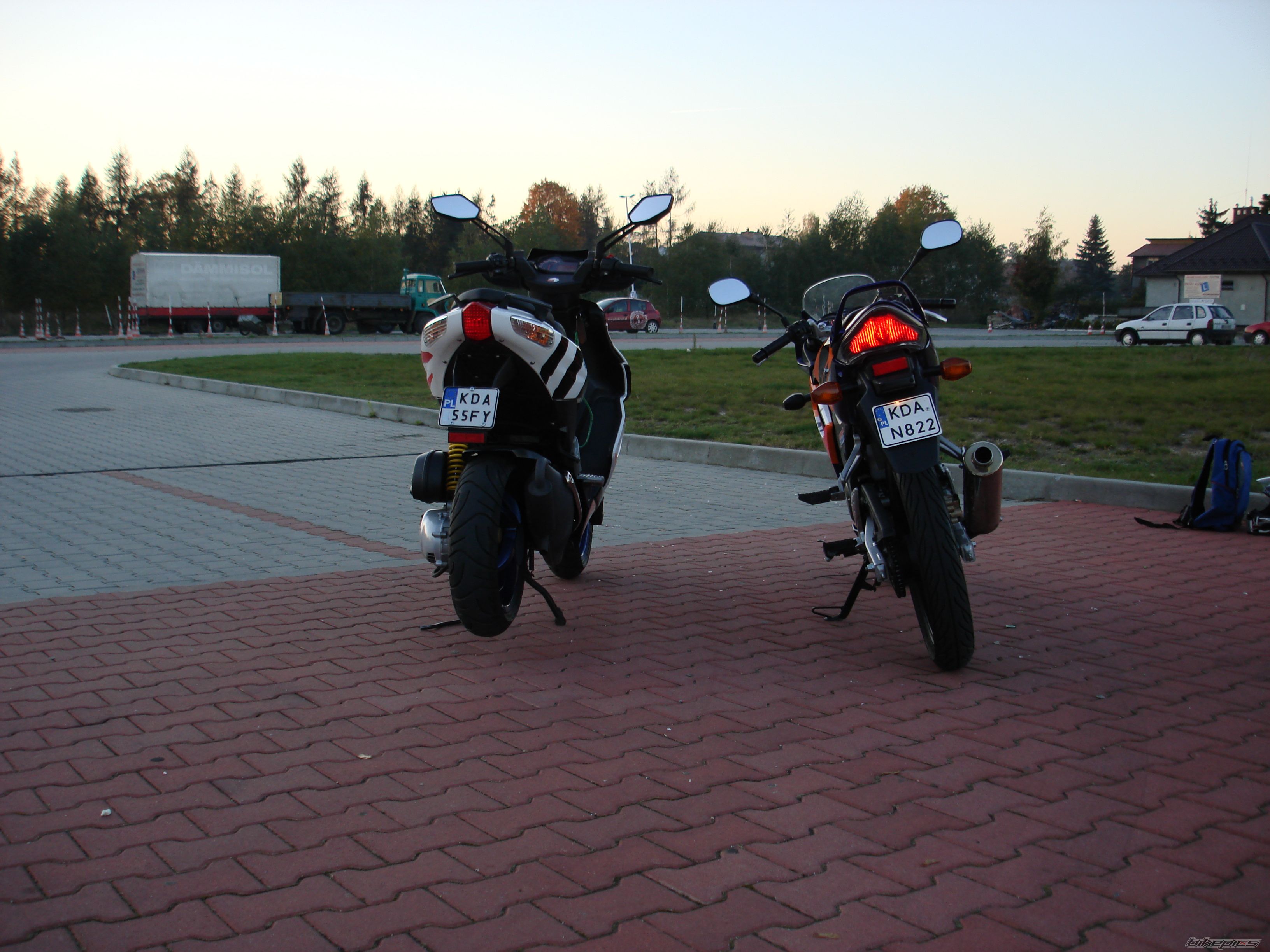 Photo 1057011