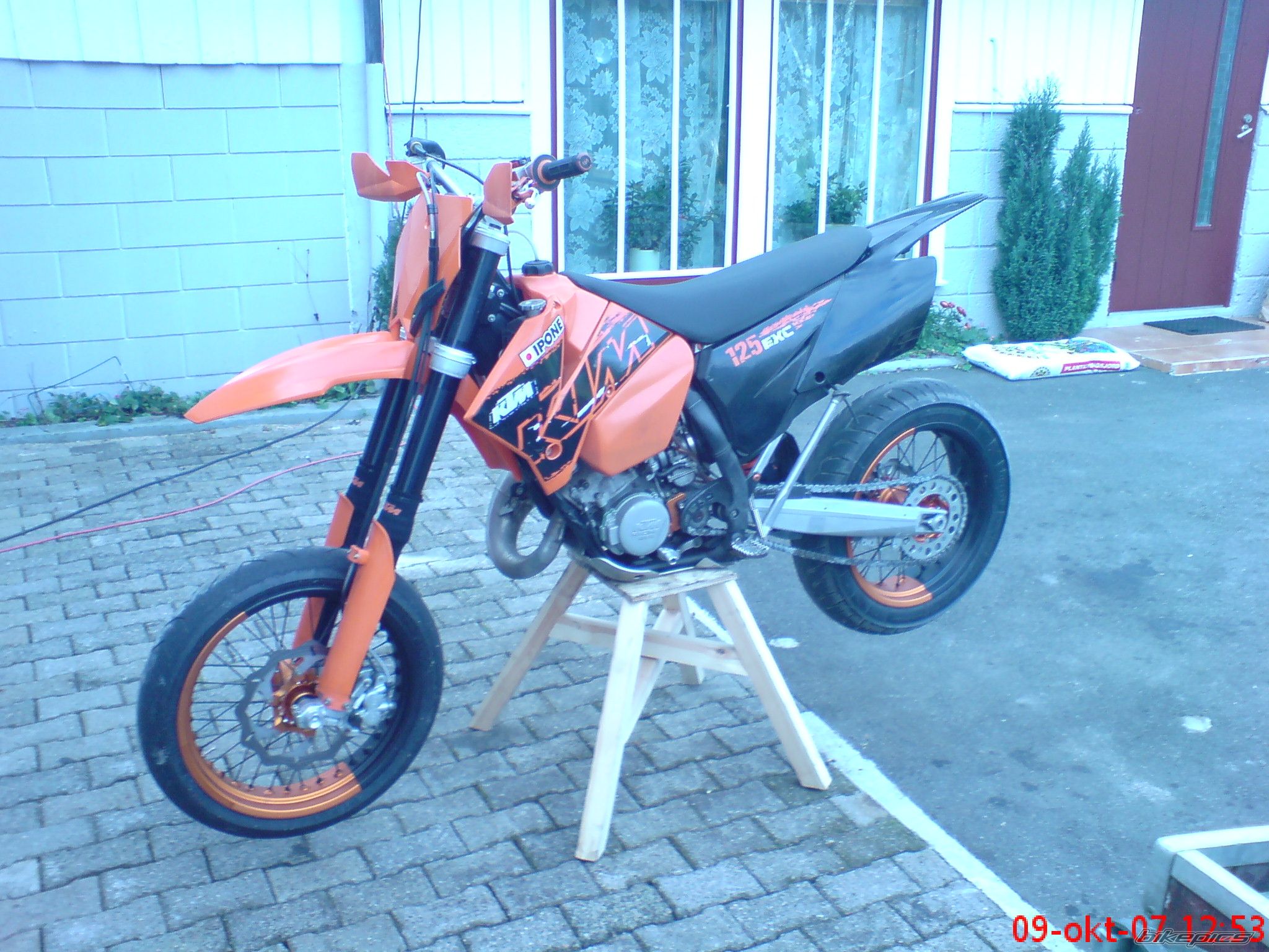 Photo 1057120