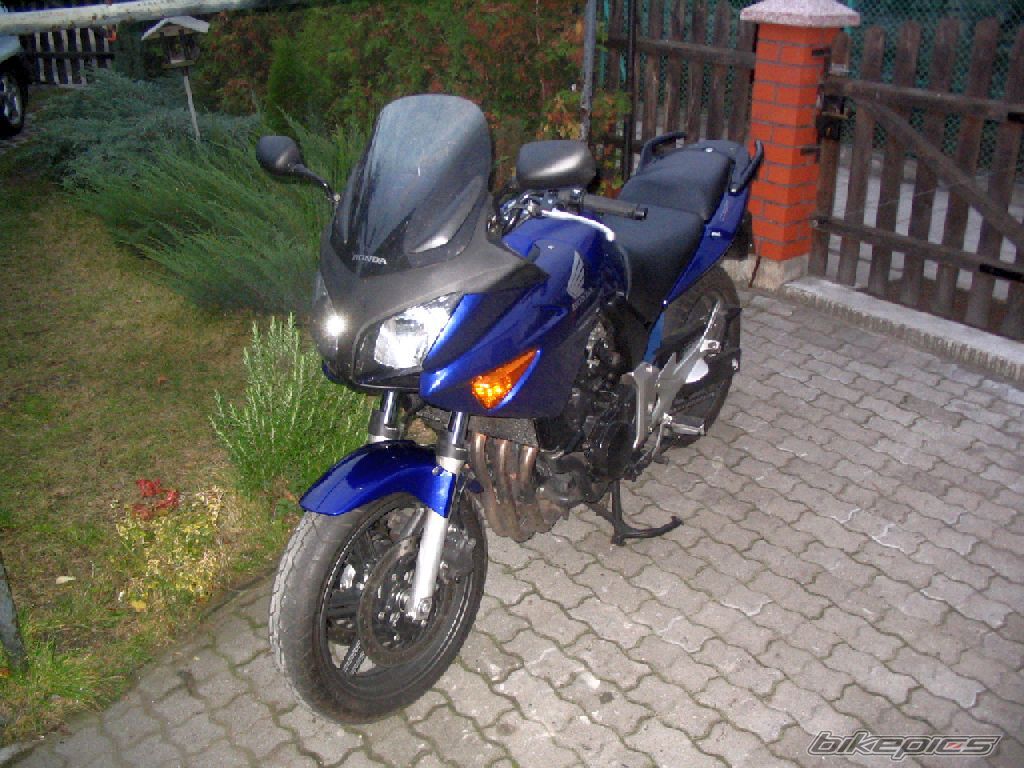 Photo 1057719