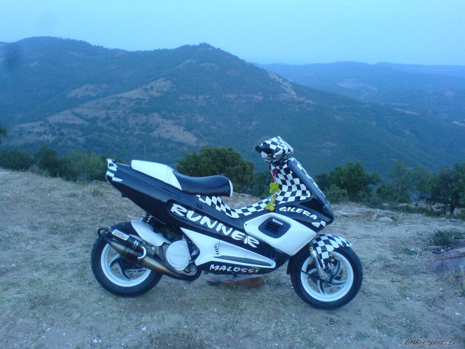 Photo 1057850