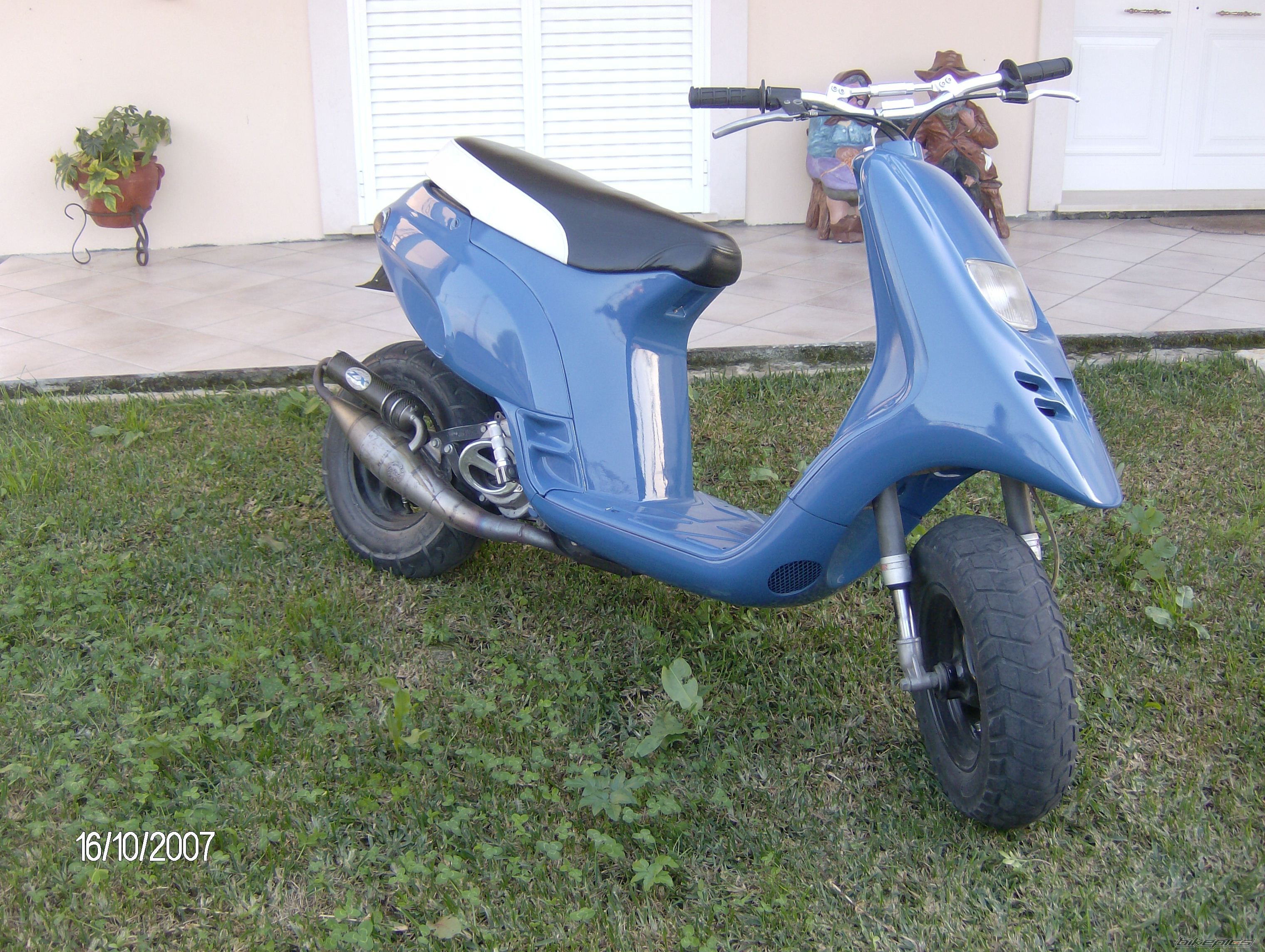 Photo 1057898