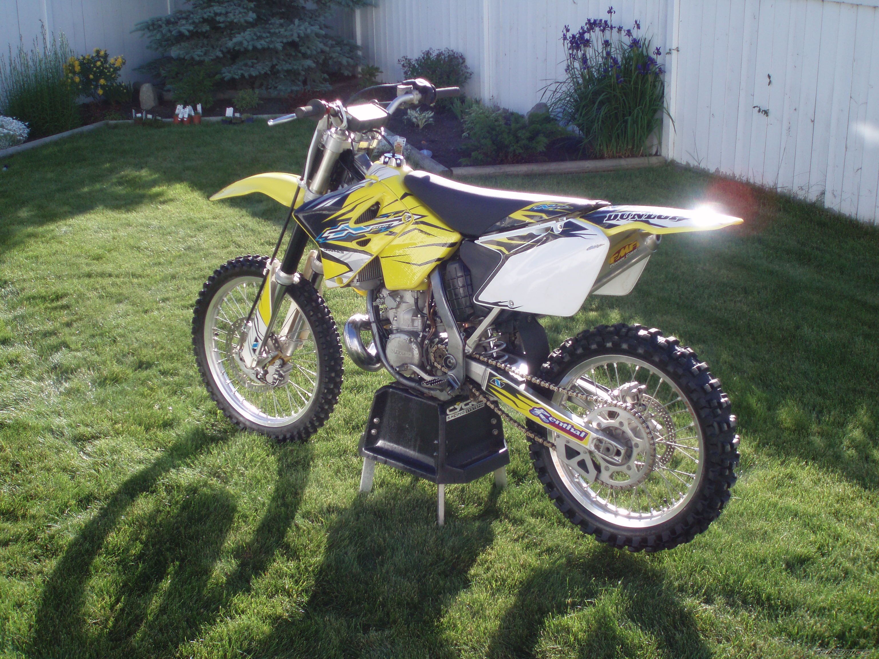 Photo 1057947