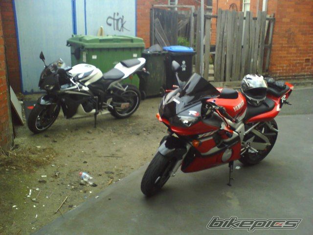 Photo 1058125
