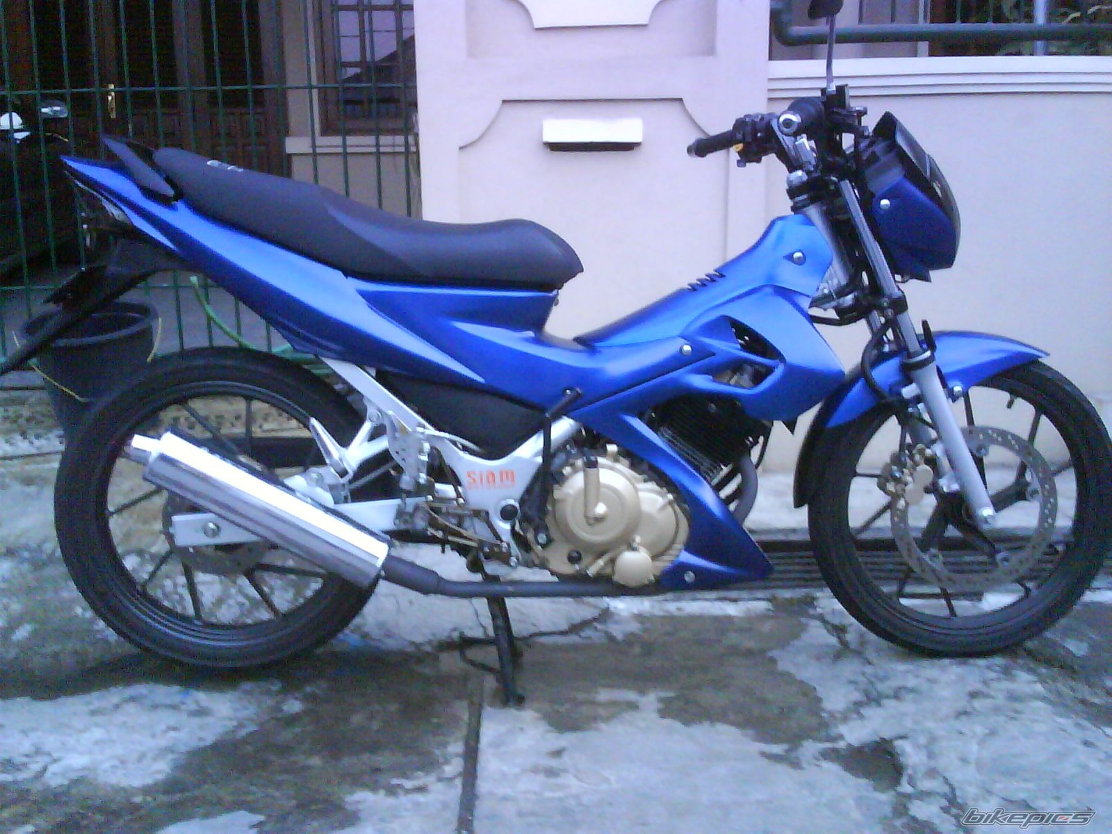 Photo 1058132