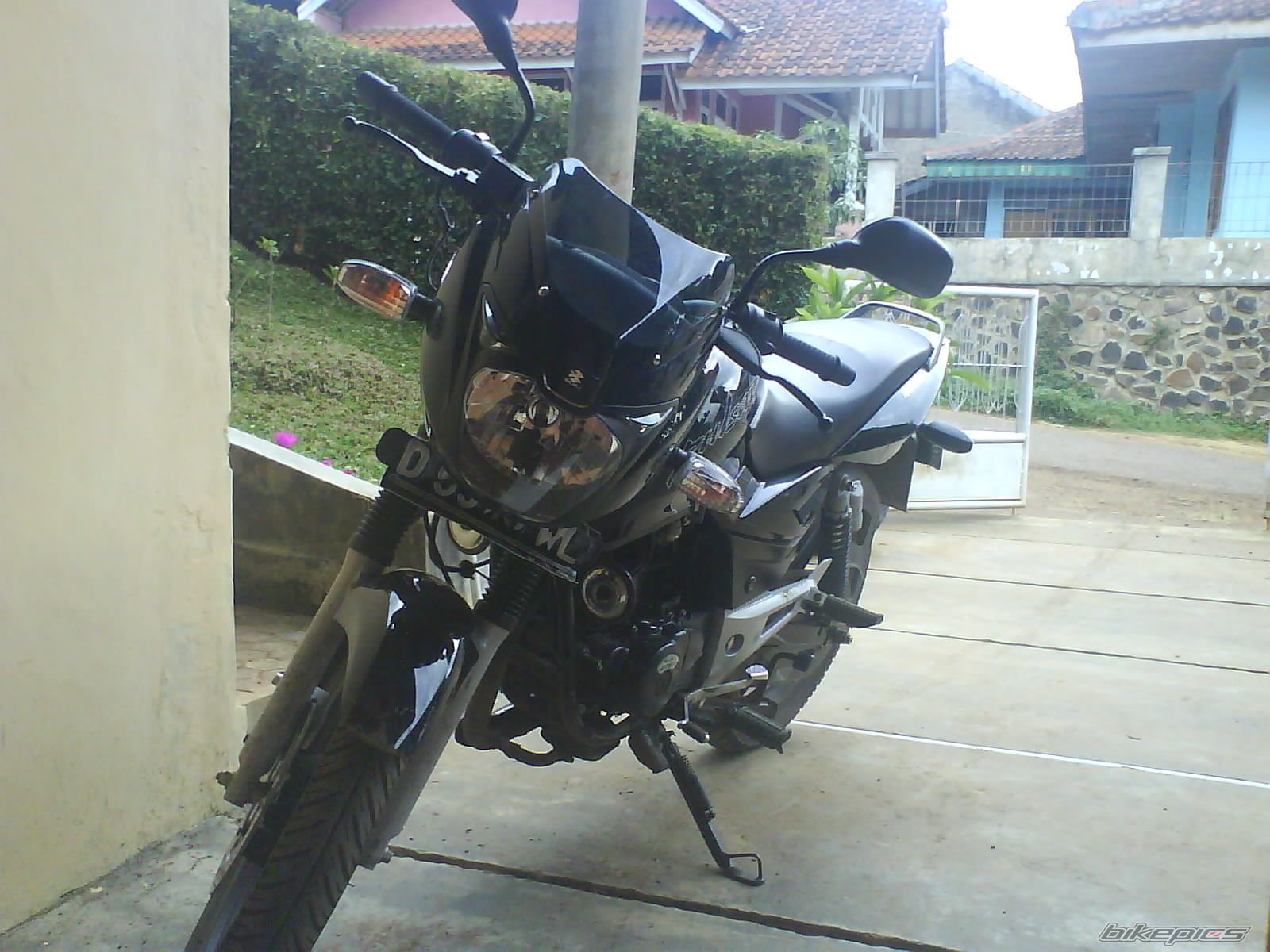 Photo 1058144