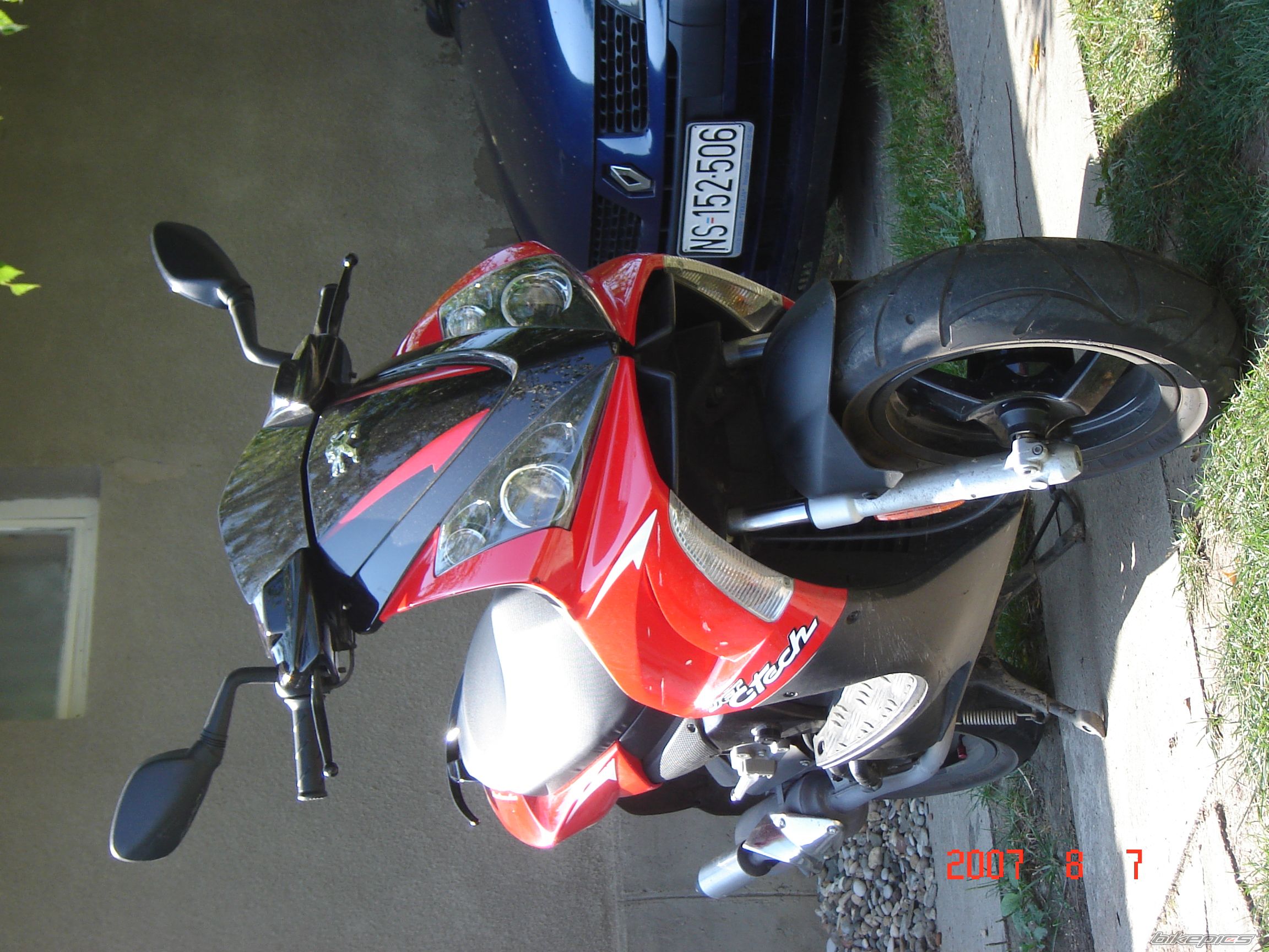 Photo 1058199