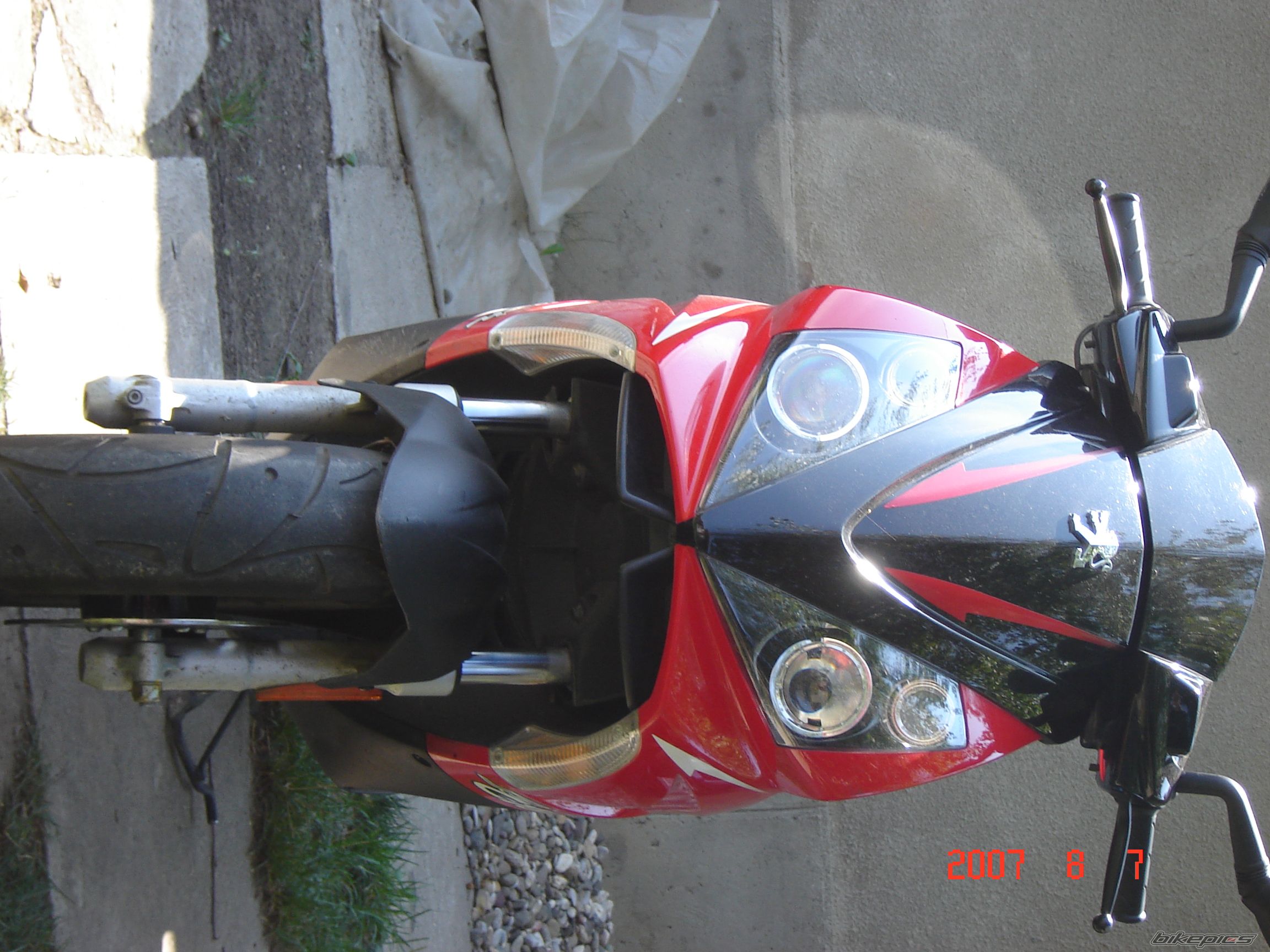 Photo 1058206