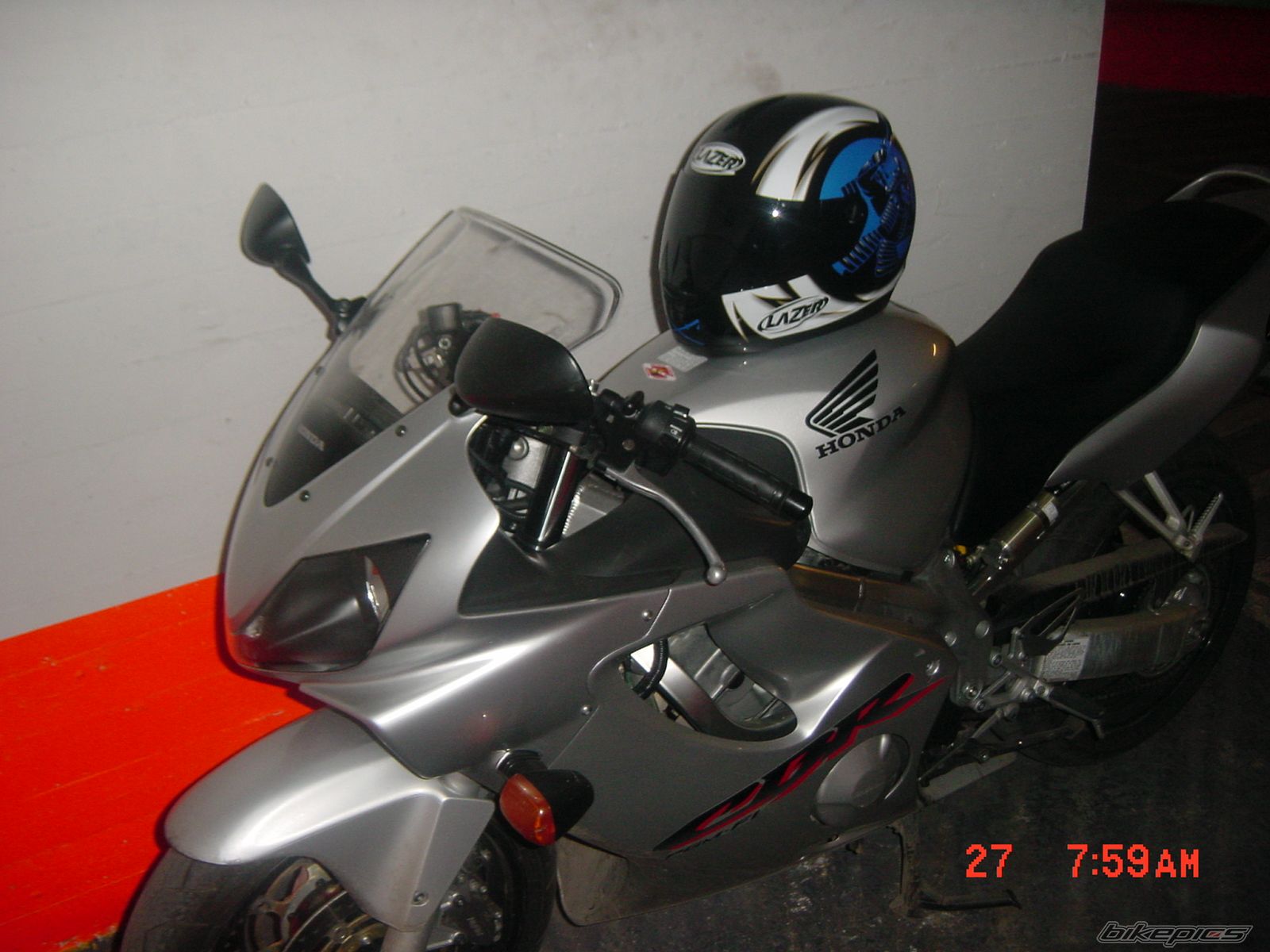 Photo 1058232