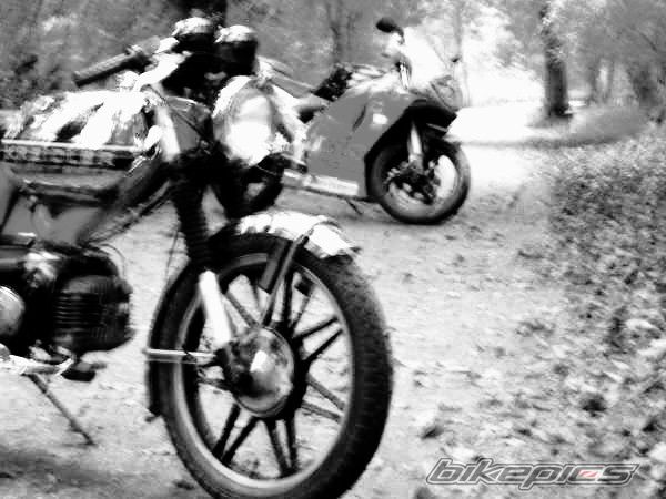 Photo 1058656