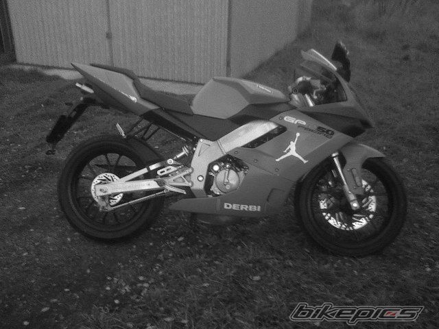 Photo 1058758