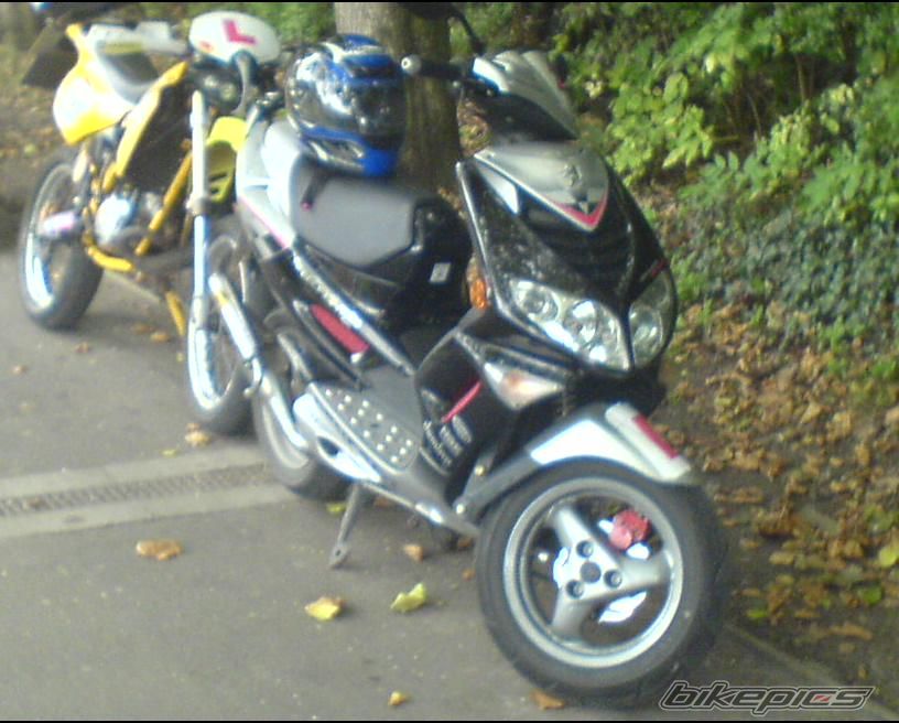 Photo 1058934