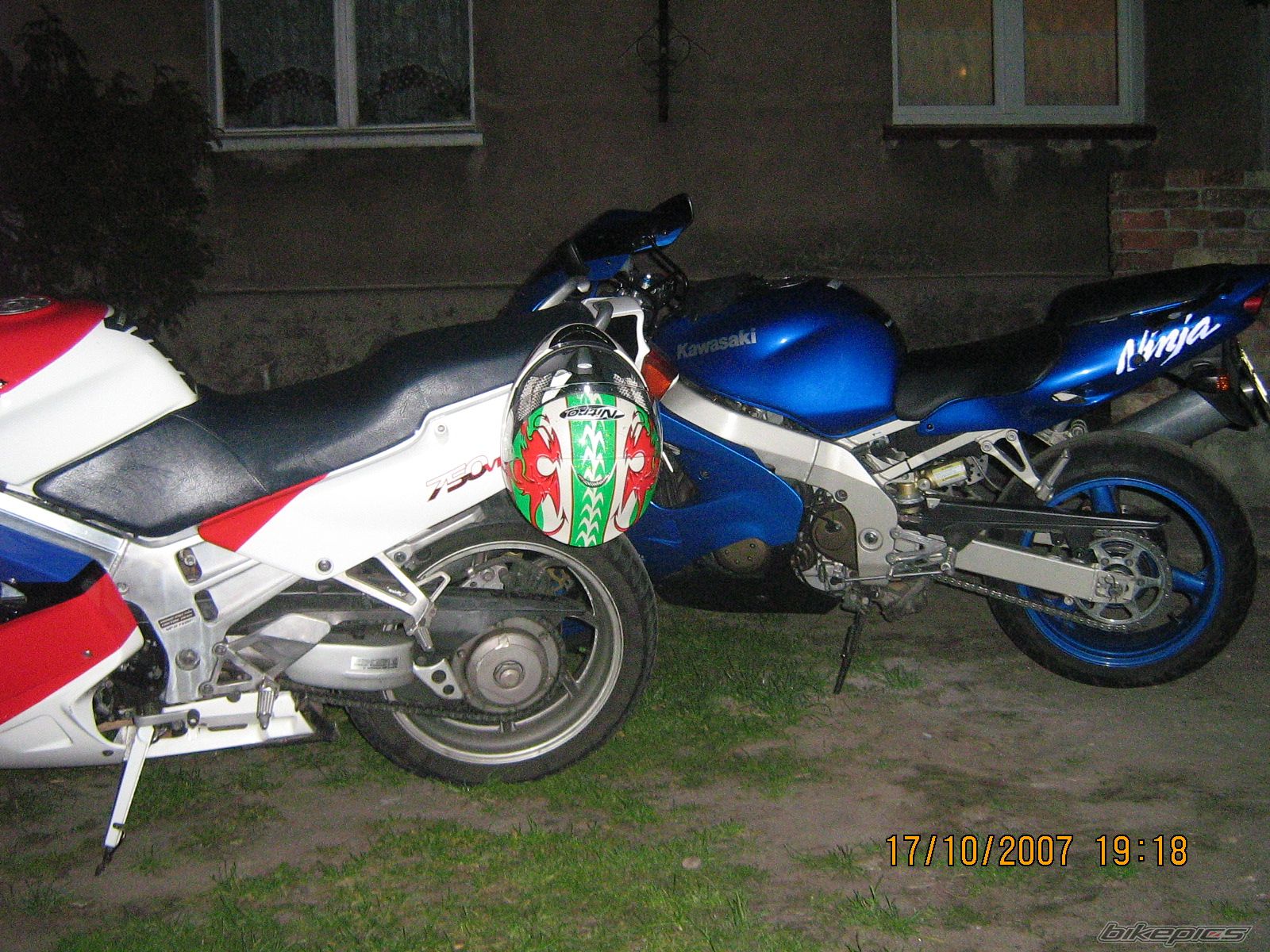 Photo 1059614