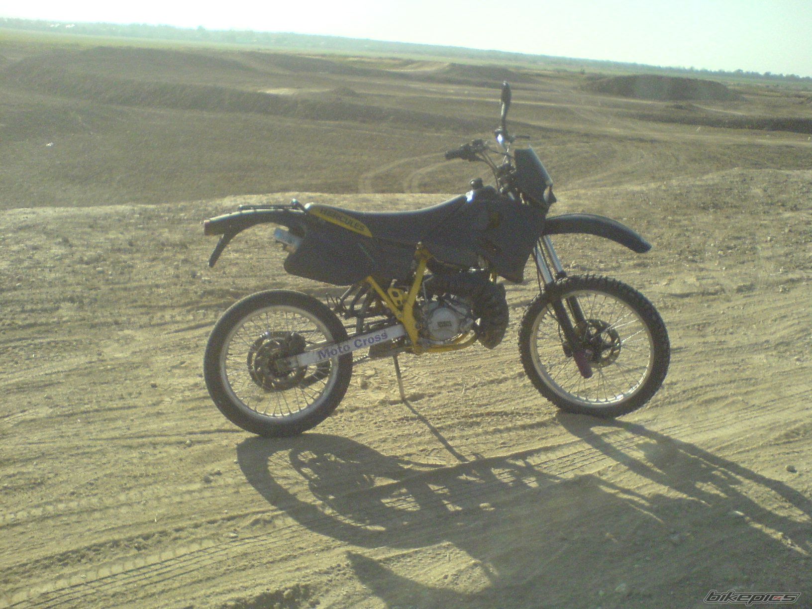 Bike Photo 1059975