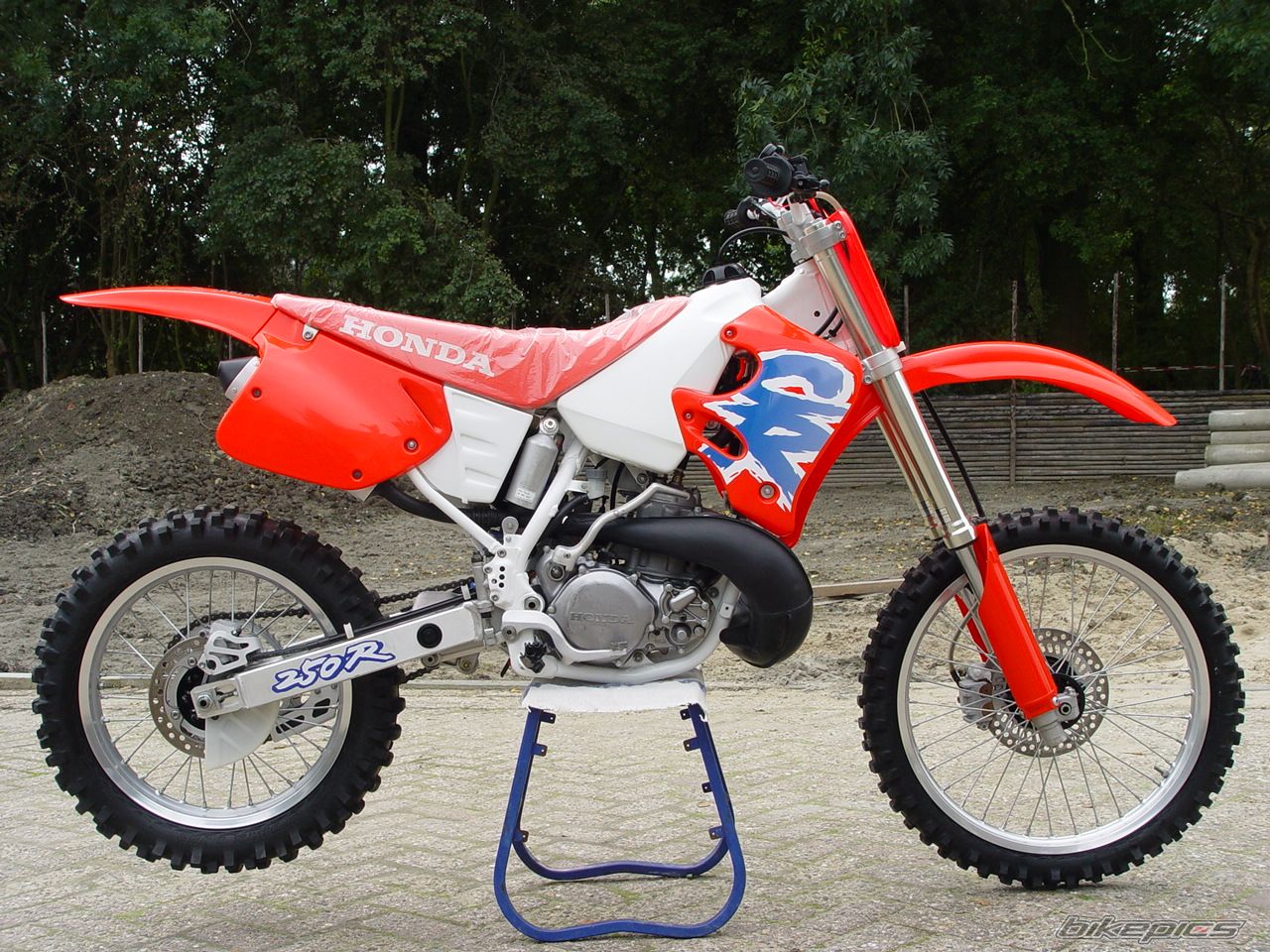 Bike Photo 1060015