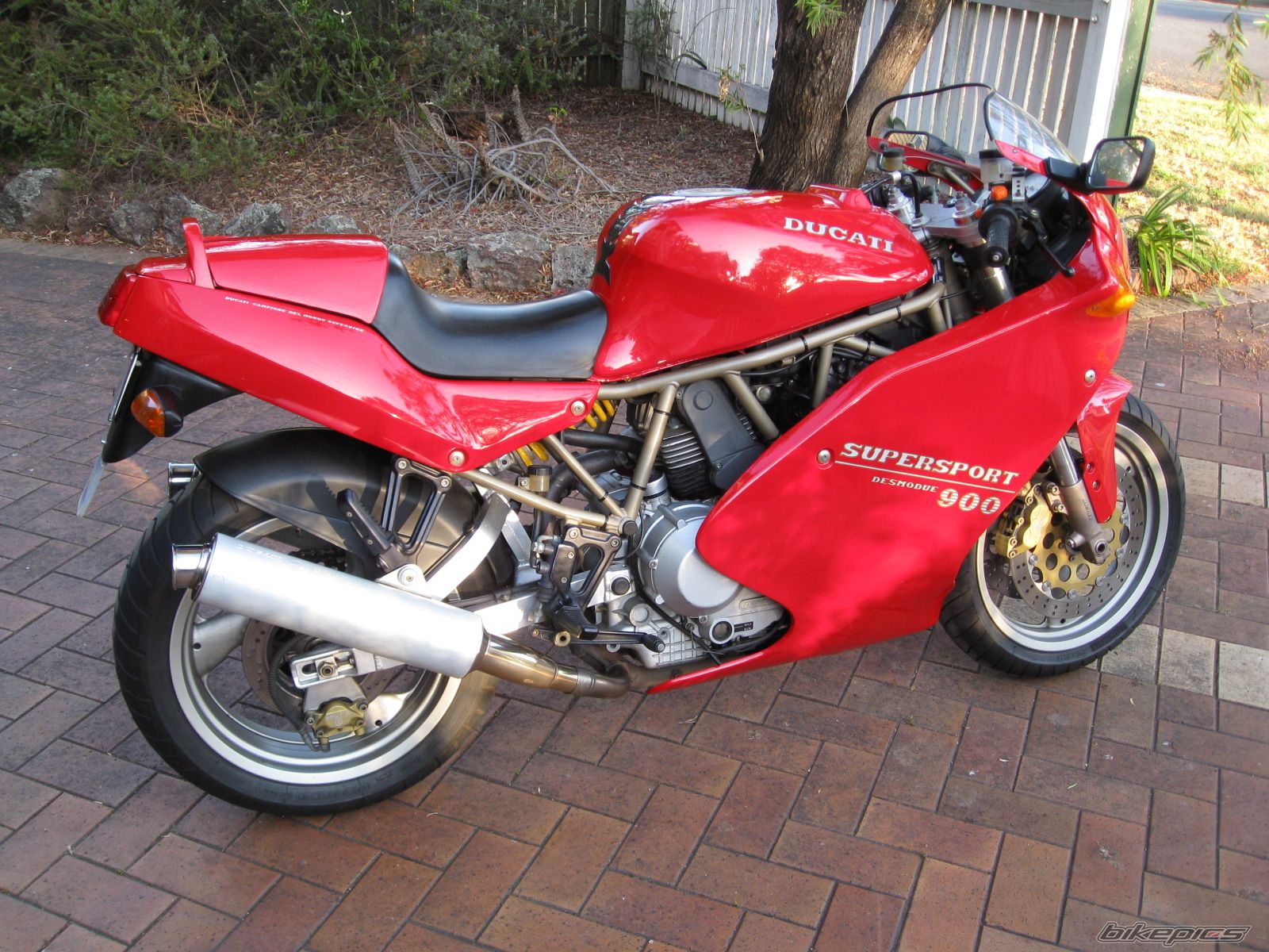 Bike Photo 1060886