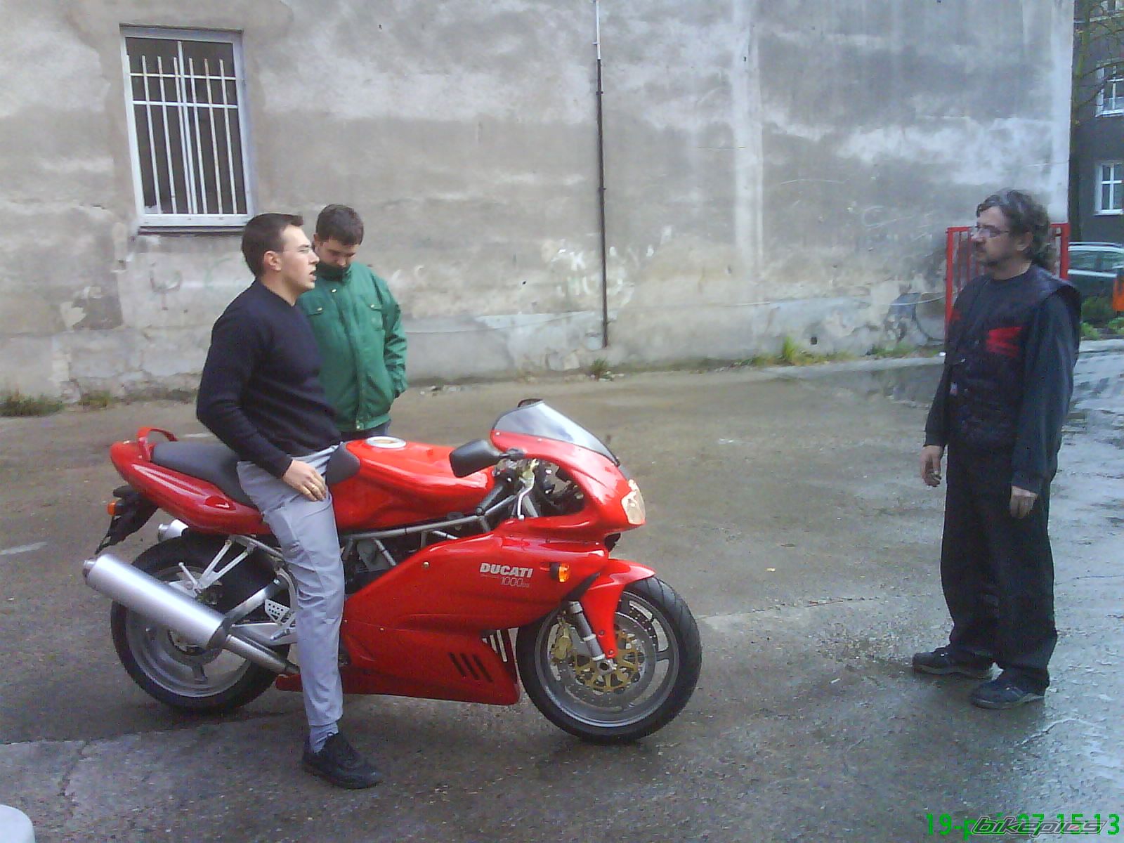 Photo 1060946