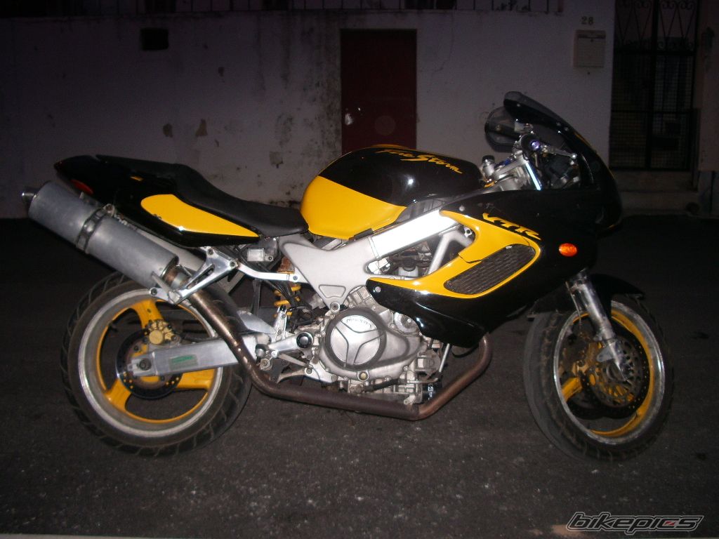 Photo 1061445