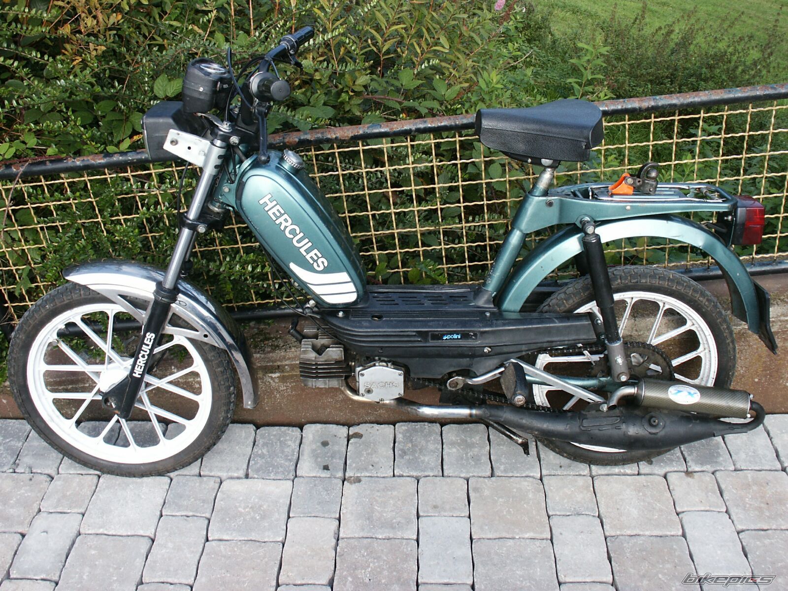 Photo 1061747