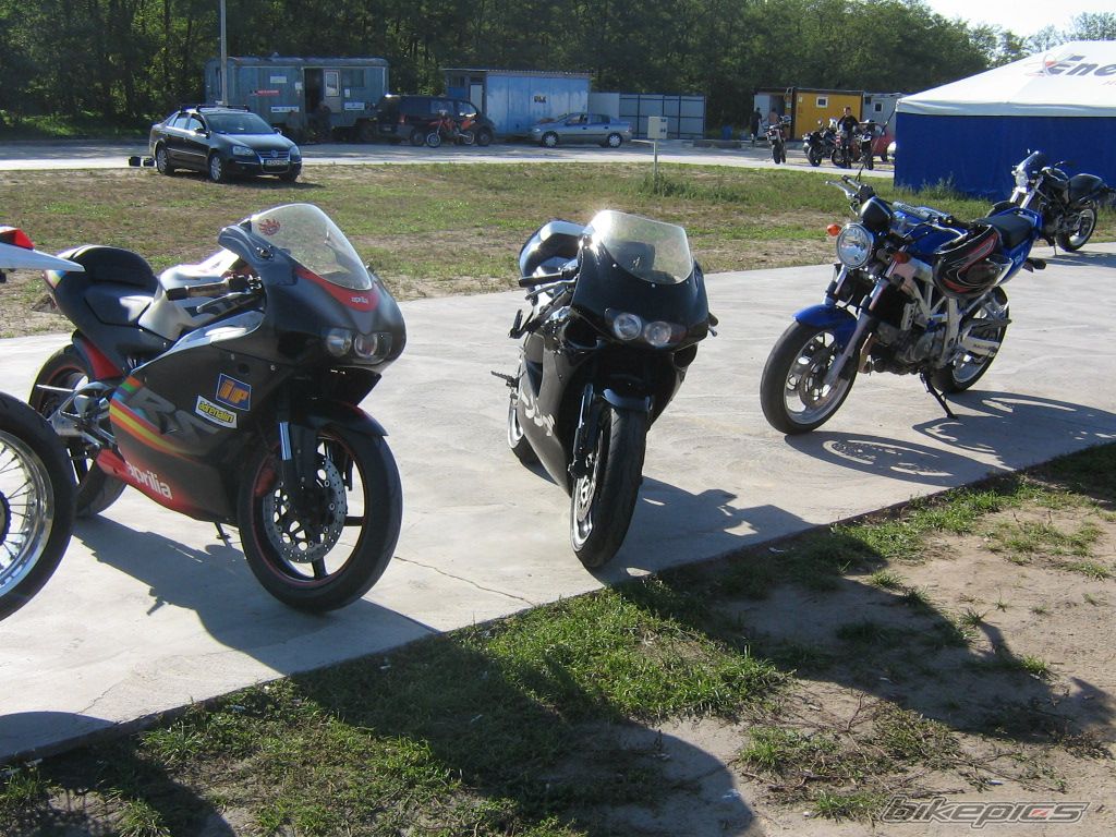 Photo 1061981